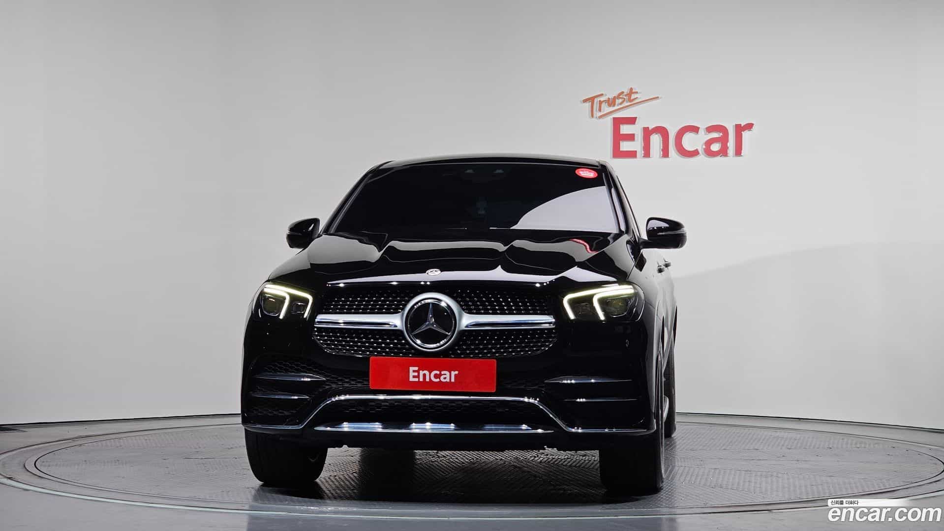 GLE-Class Mercedes-Benz 2021.1-OUTER-003