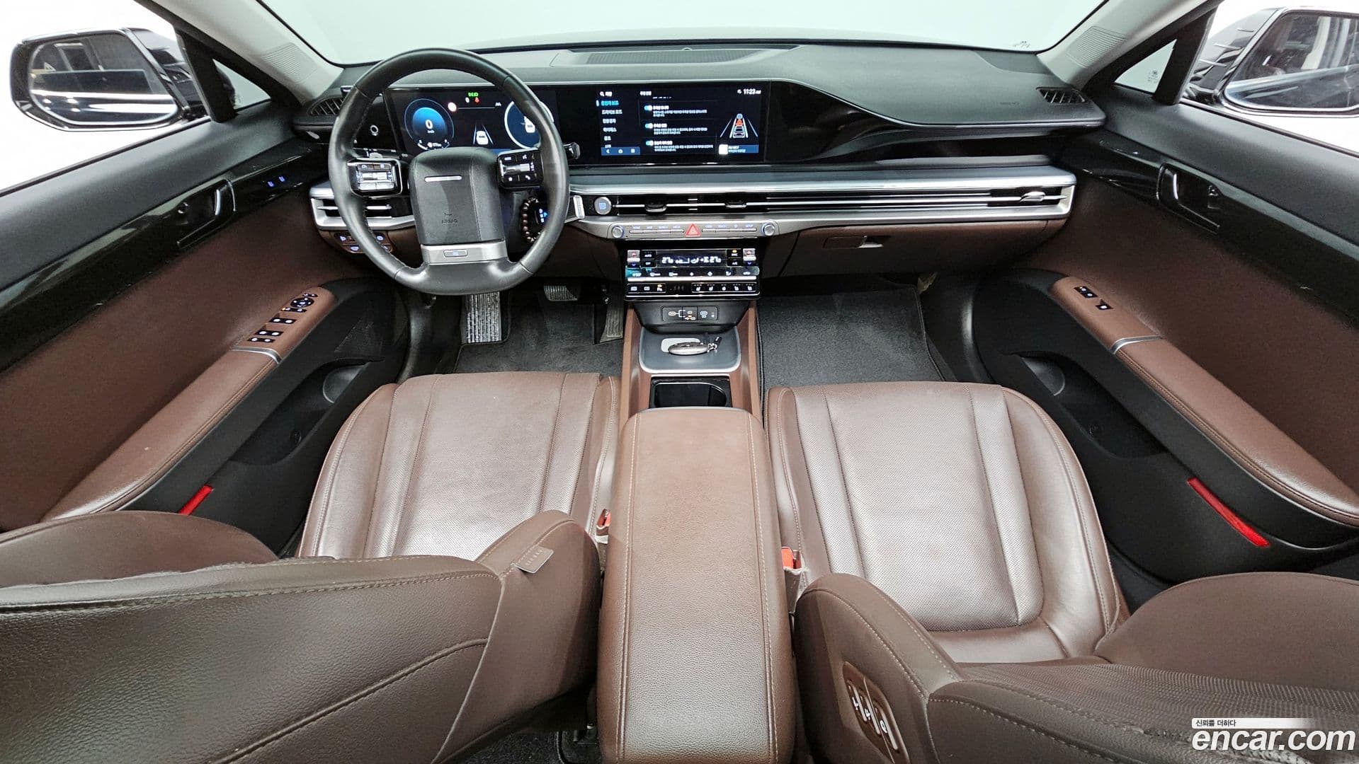 Main__Slider__Photo:Grandeur Hyundai 2023.5-6