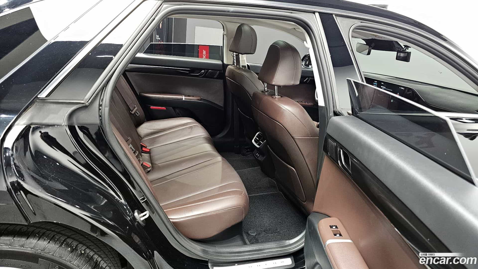 Grandeur Hyundai 2023.5-OPTION-016