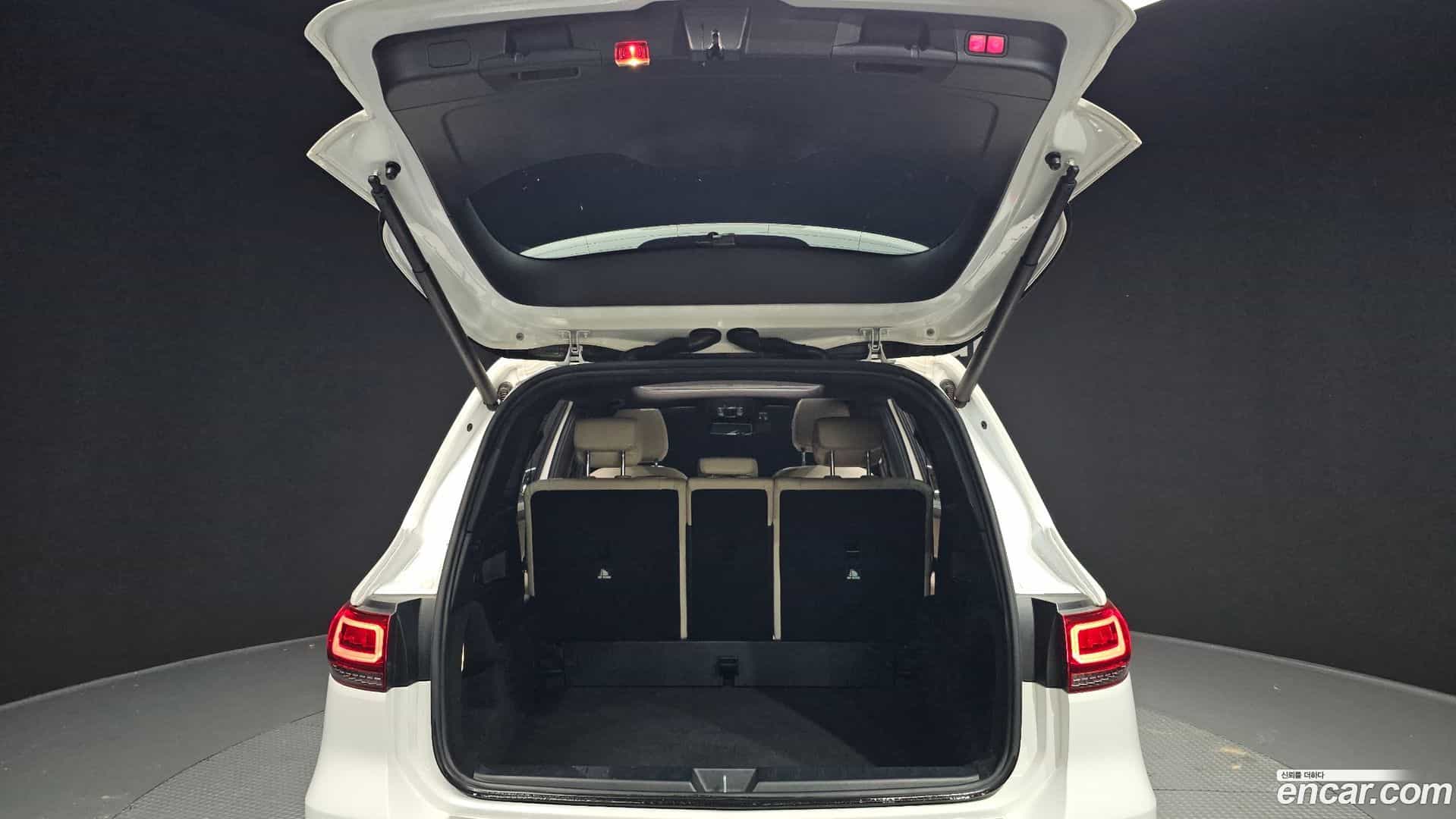 GLB-Class Mercedes-Benz 2020.10-OPTION-024