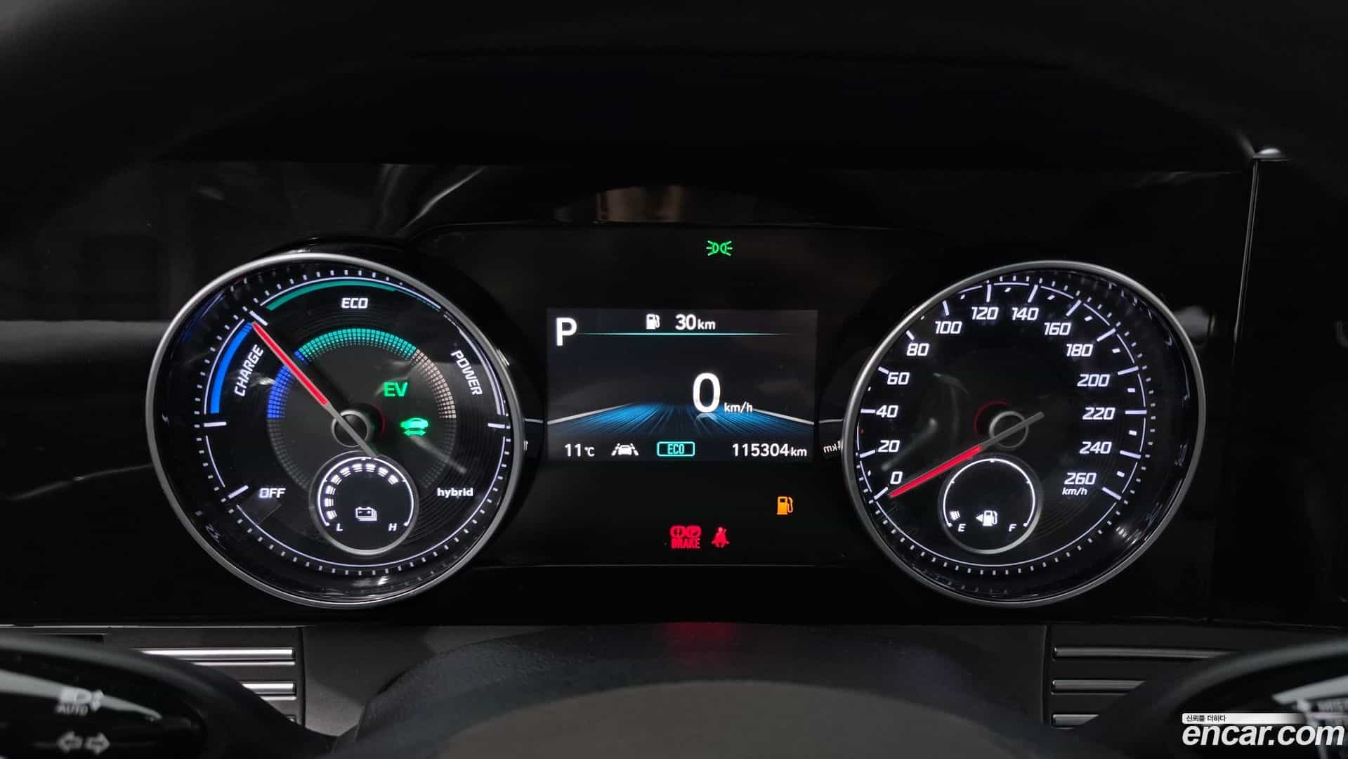 Grandeur Hyundai 2021.10-INNER-008