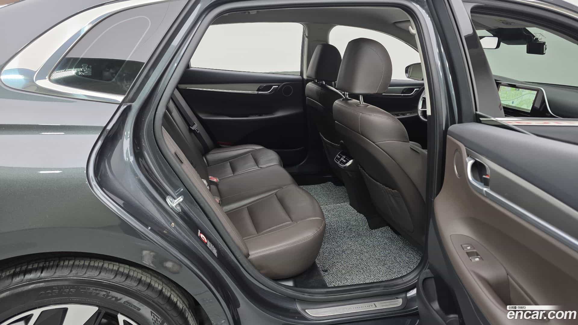 Grandeur Hyundai 2021.10-OPTION-016