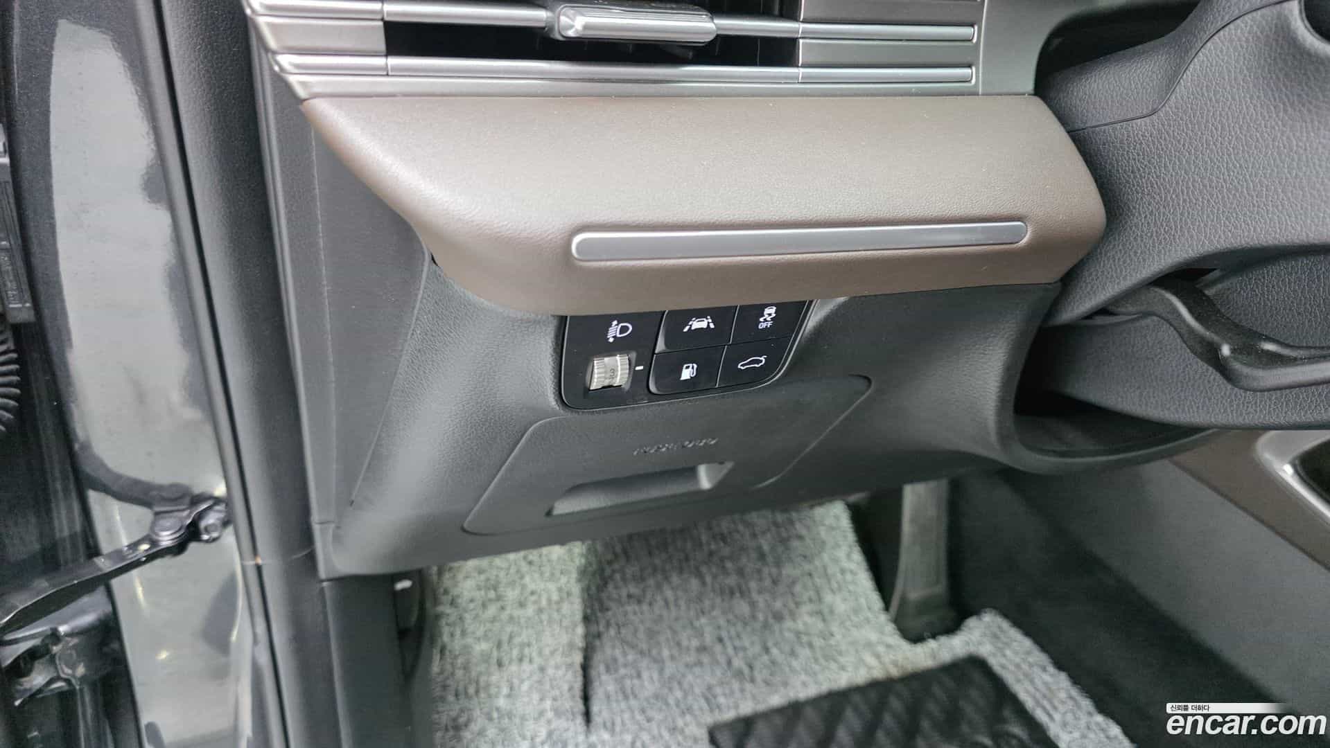 Grandeur Hyundai 2021.10-OPTION-018