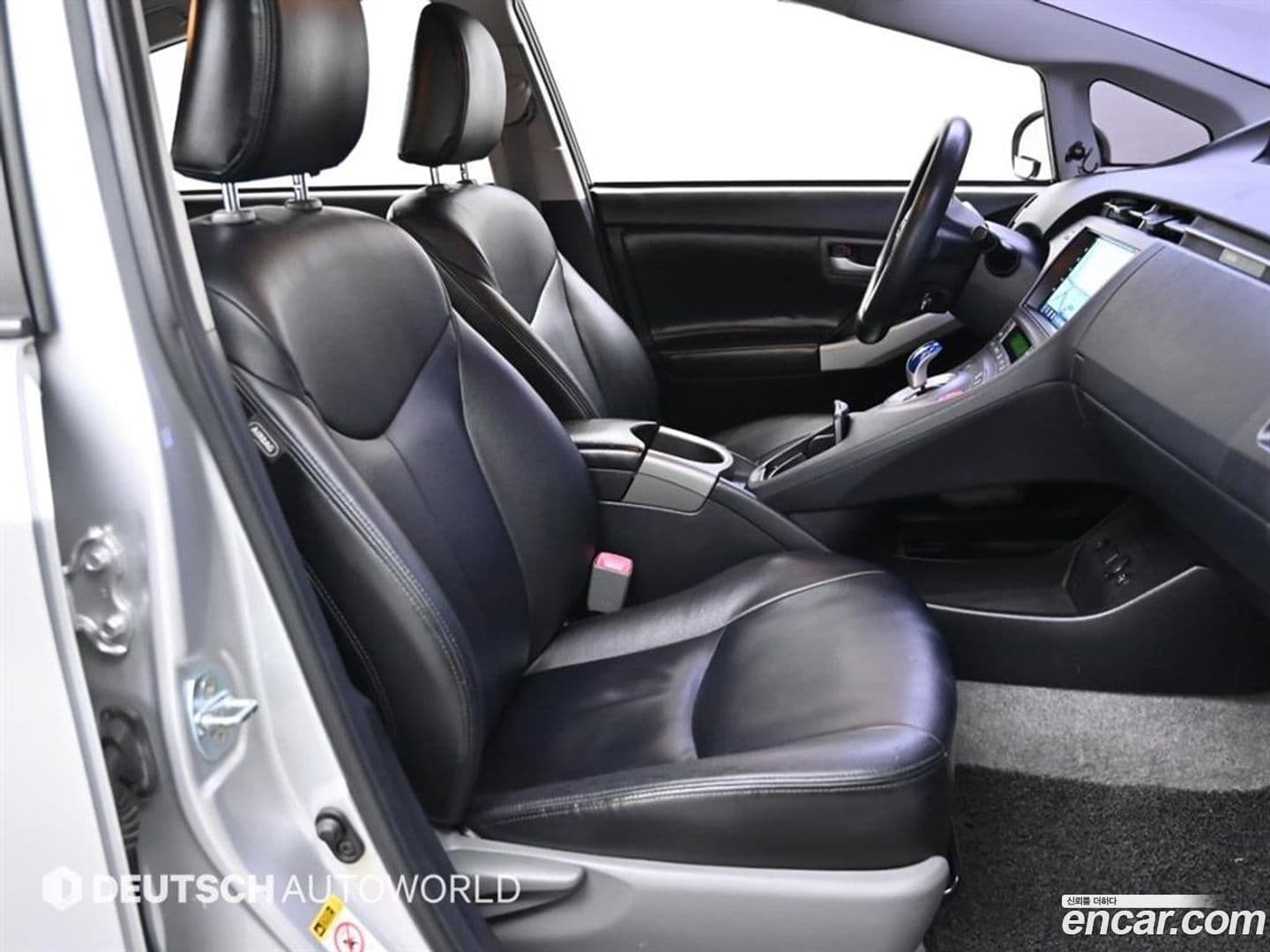 Main__Slider__Photo:Prius Toyota 2013.4-9