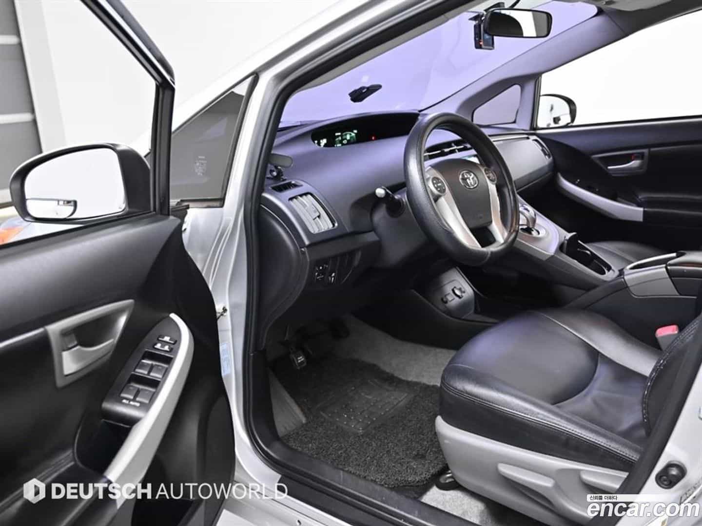 Prius Toyota 2013.4-OPTION-015