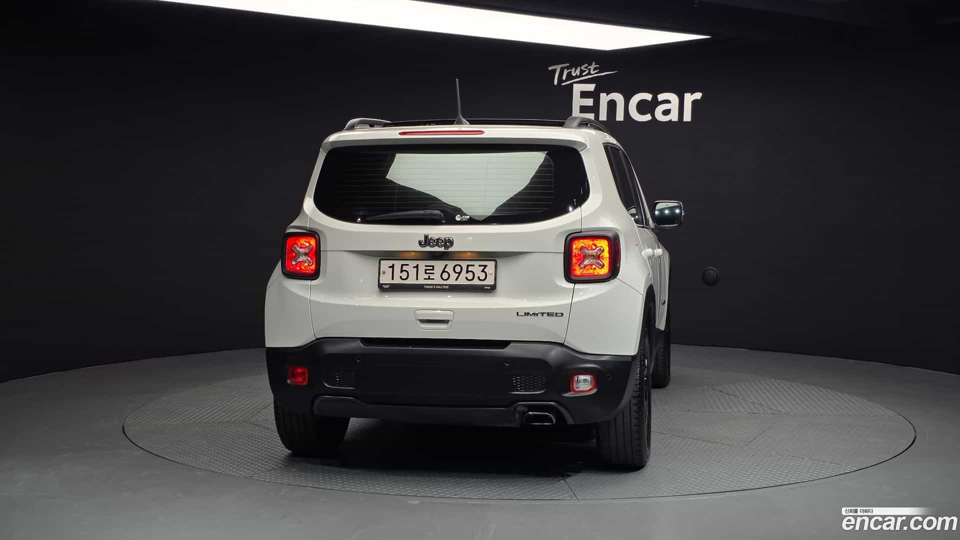 Renegade Jeep 2022.6-OUTER-004