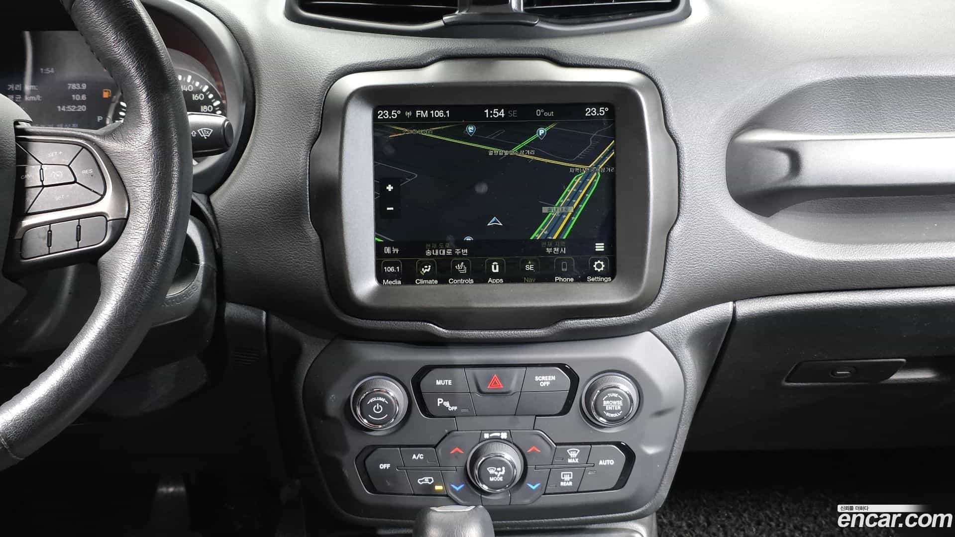 Renegade Jeep 2022.6-OPTION-018