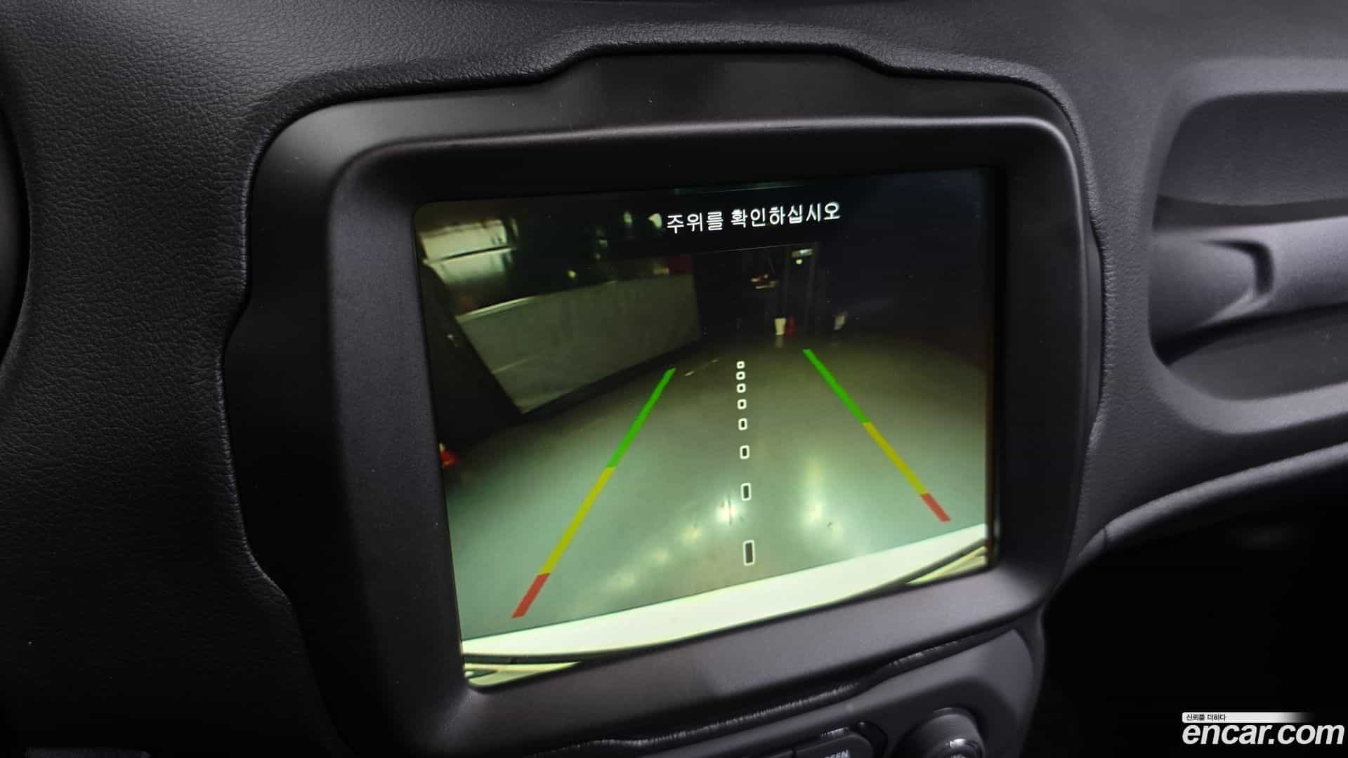 Renegade Jeep 2022.6-OPTION-019