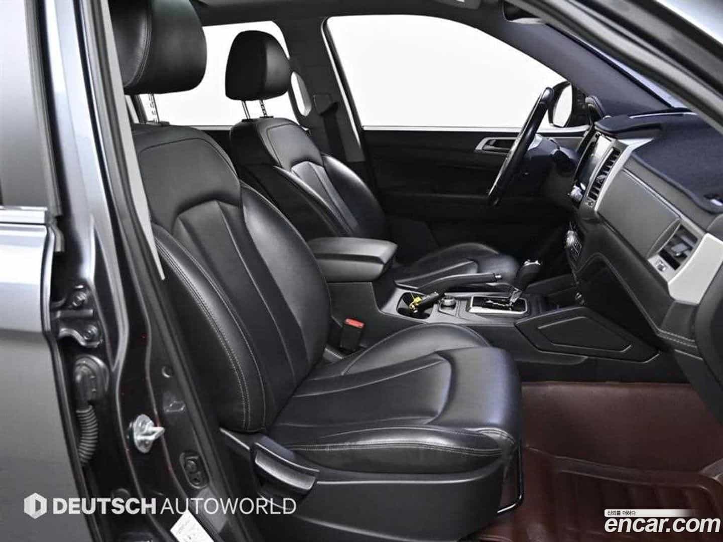 Rexton KG_Mobility_Ssangyong 2018.4-INNER-010