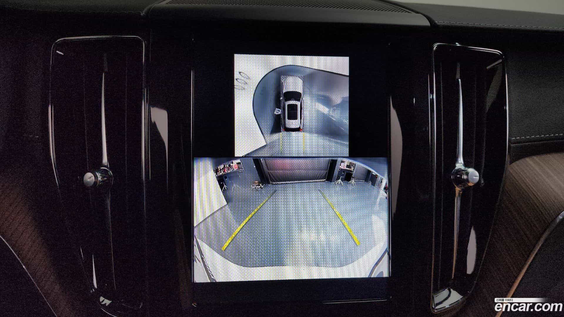 XC60 Volvo 2025.7-OPTION-019