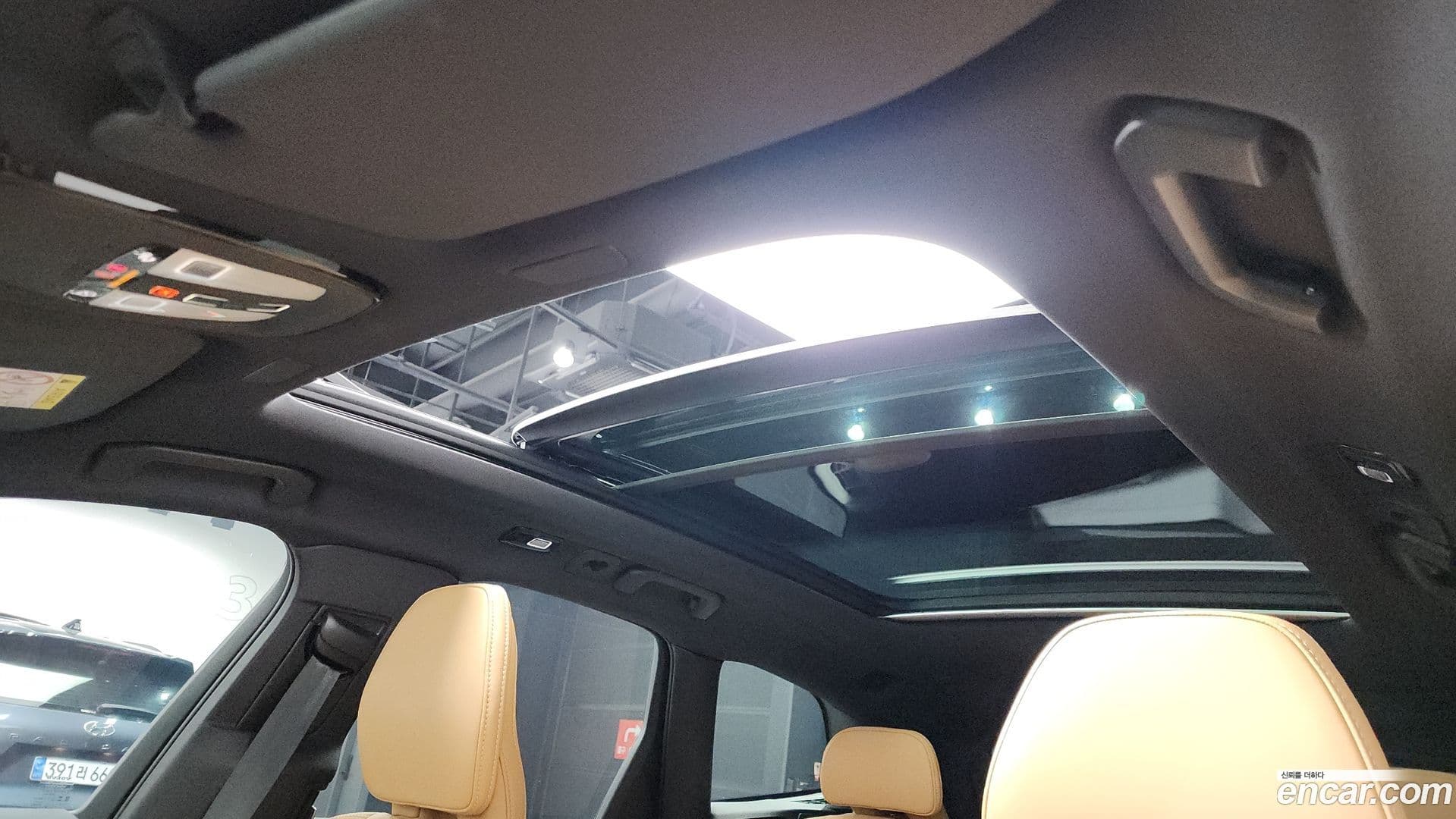 Main__Slider__Photo:XC60 Volvo 2025.7-18