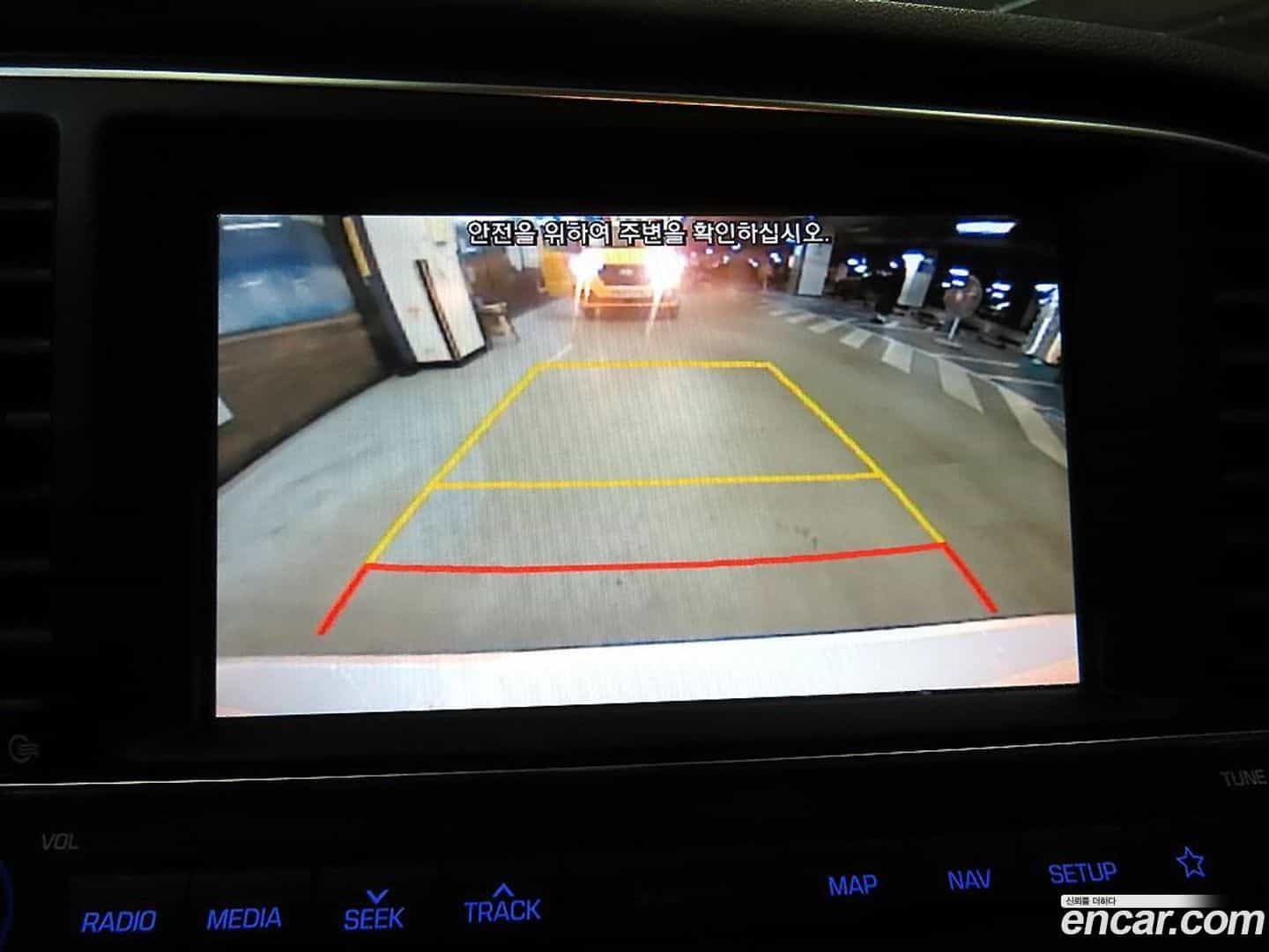 AVANTE Hyundai 2018.6-OPTION-019