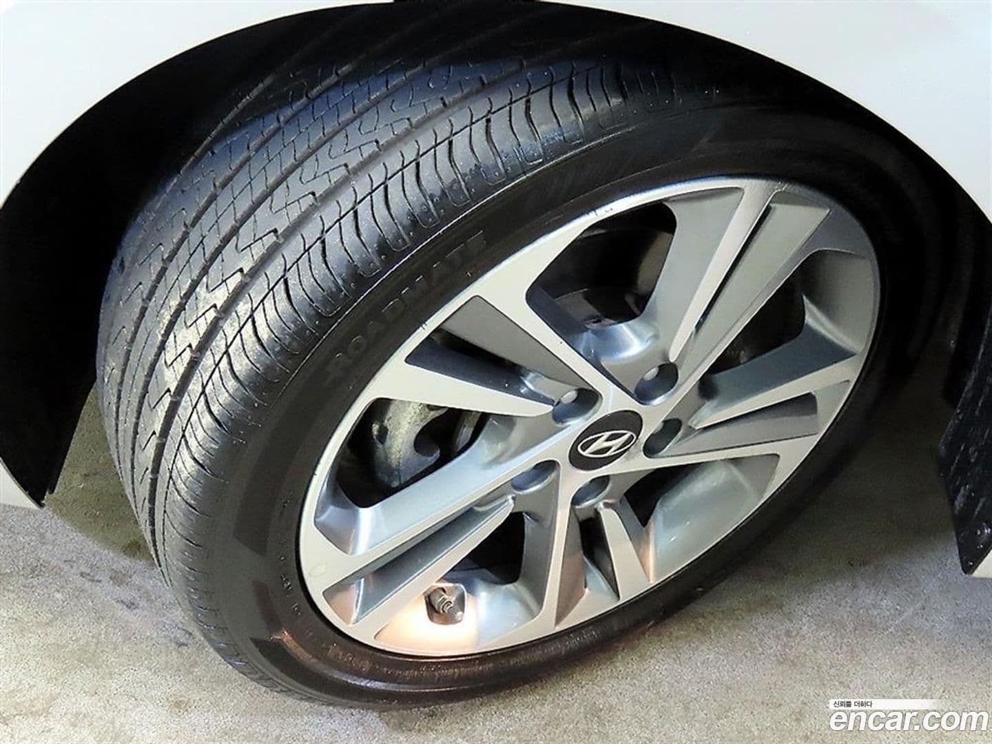 Main__Slider__Photo:AVANTE Hyundai 2018.6-18