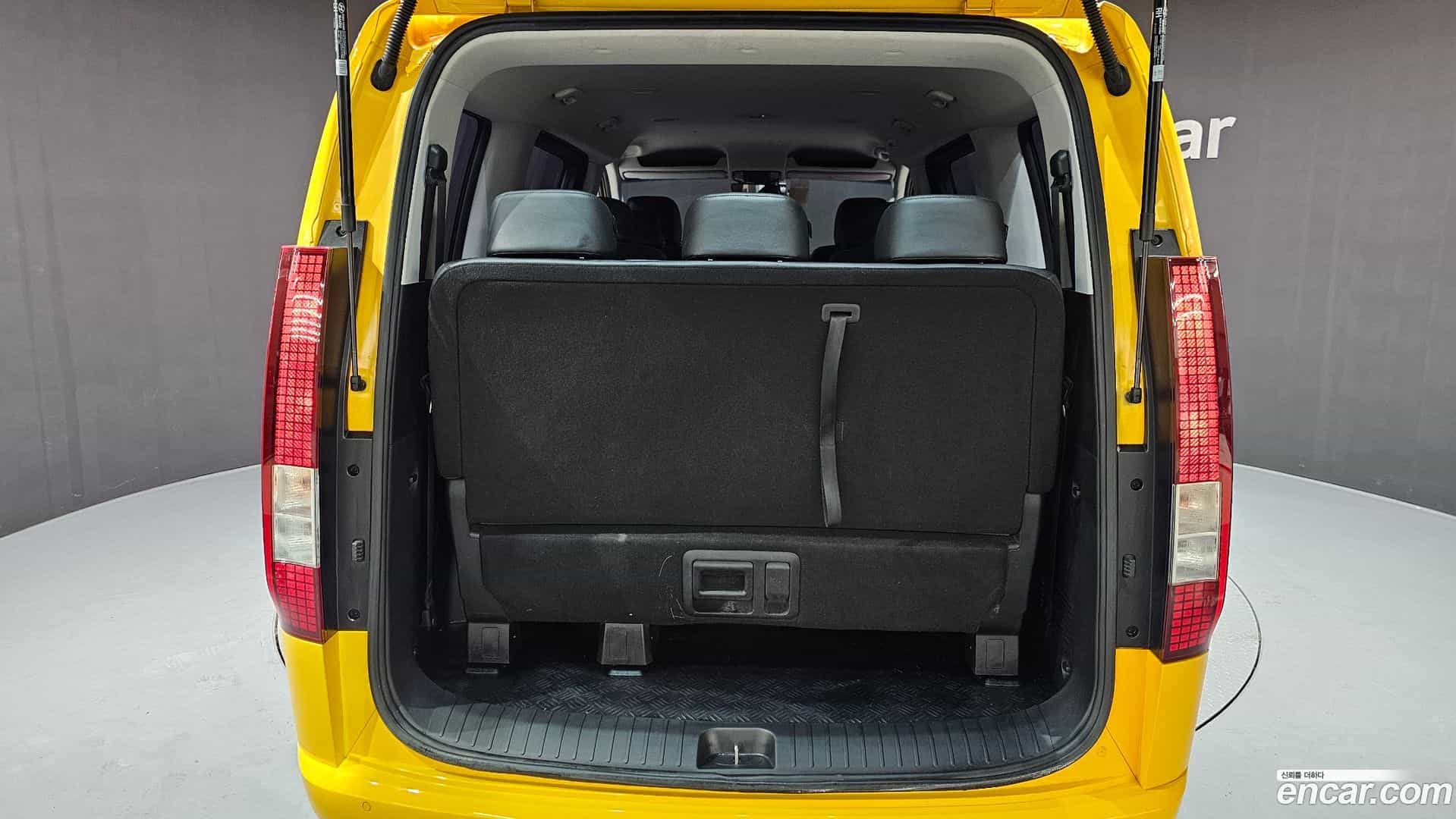 Staria Hyundai 2021.10-OPTION-024