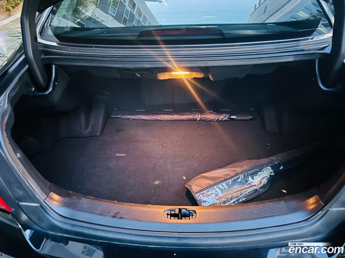 Chairman KG_Mobility_Ssangyong 2008.3-INNER-007