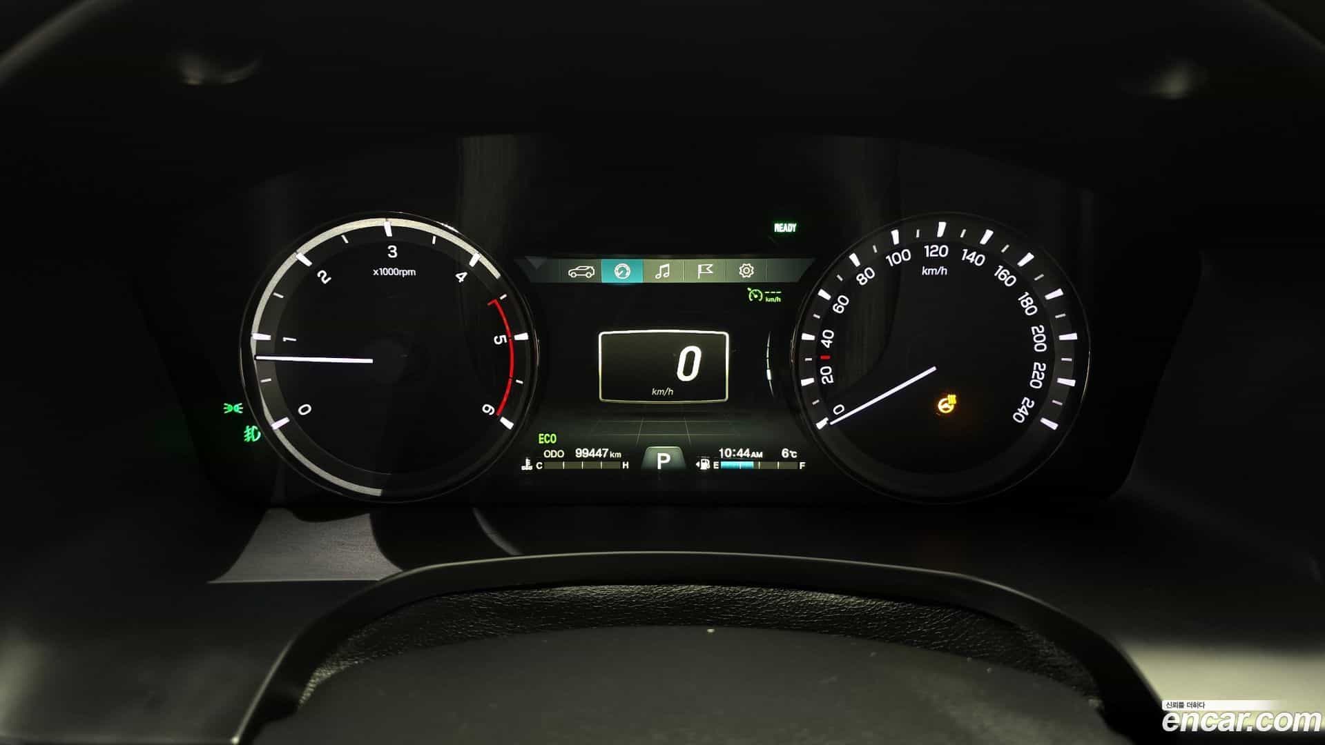 Rexton KG_Mobility_Ssangyong 2020.0-INNER-008