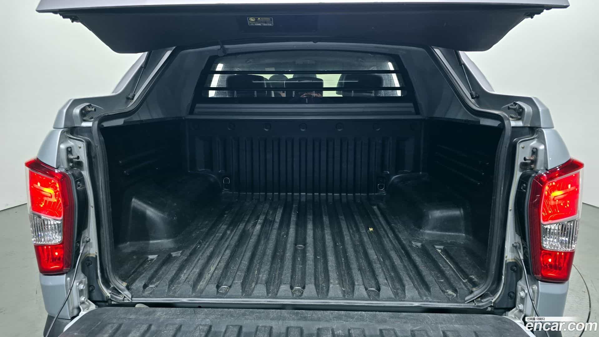 Rexton KG_Mobility_Ssangyong 2020.0-OPTION-024