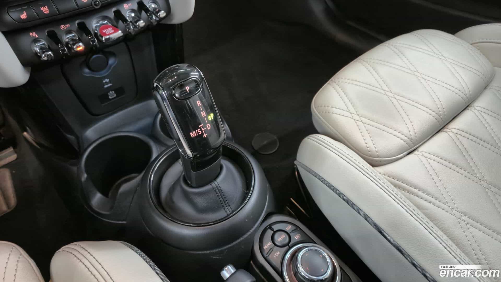 Cooper Mini 2023.1-INNER-006