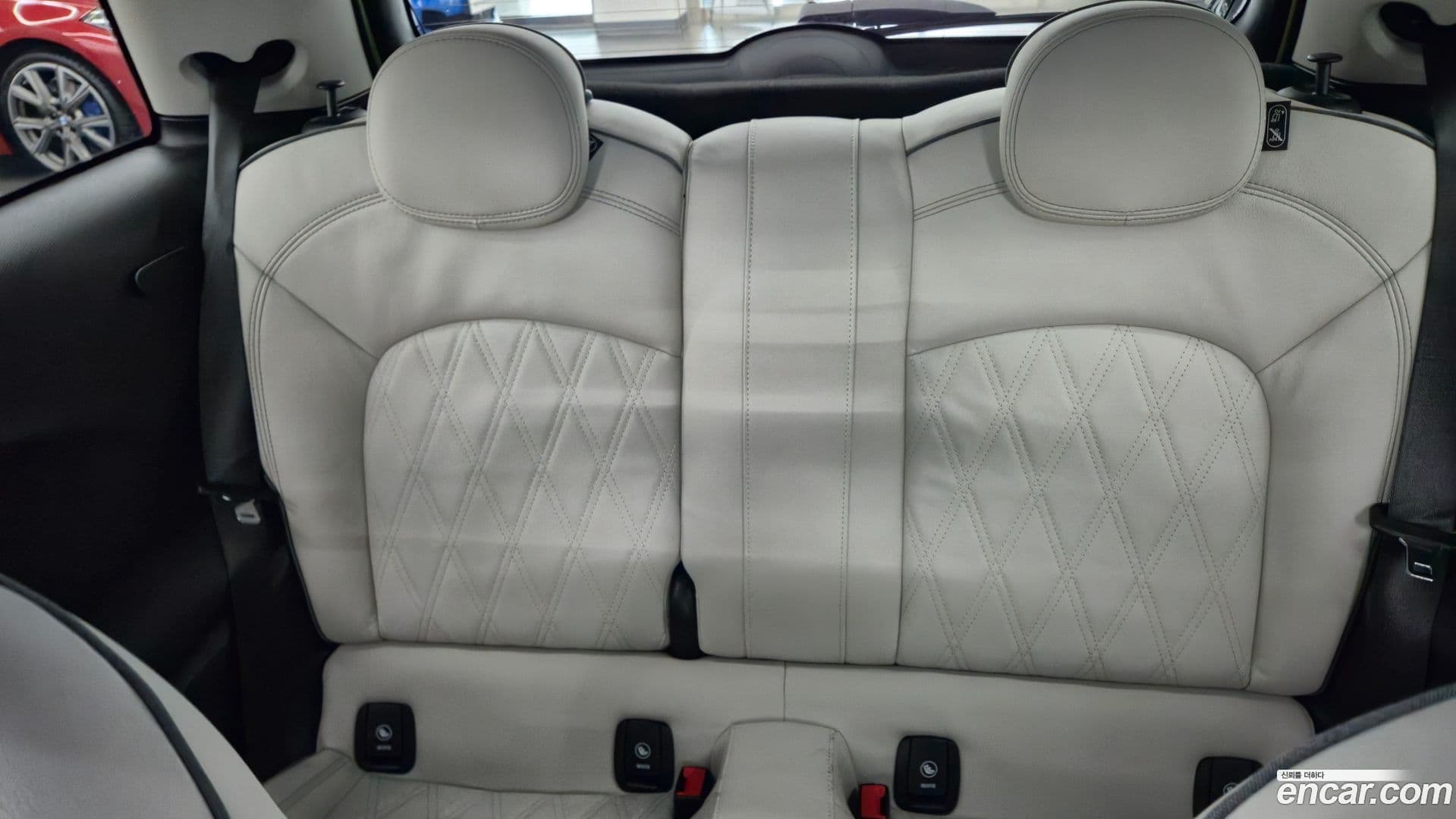 Main__Slider__Photo:Cooper Mini 2023.1-8