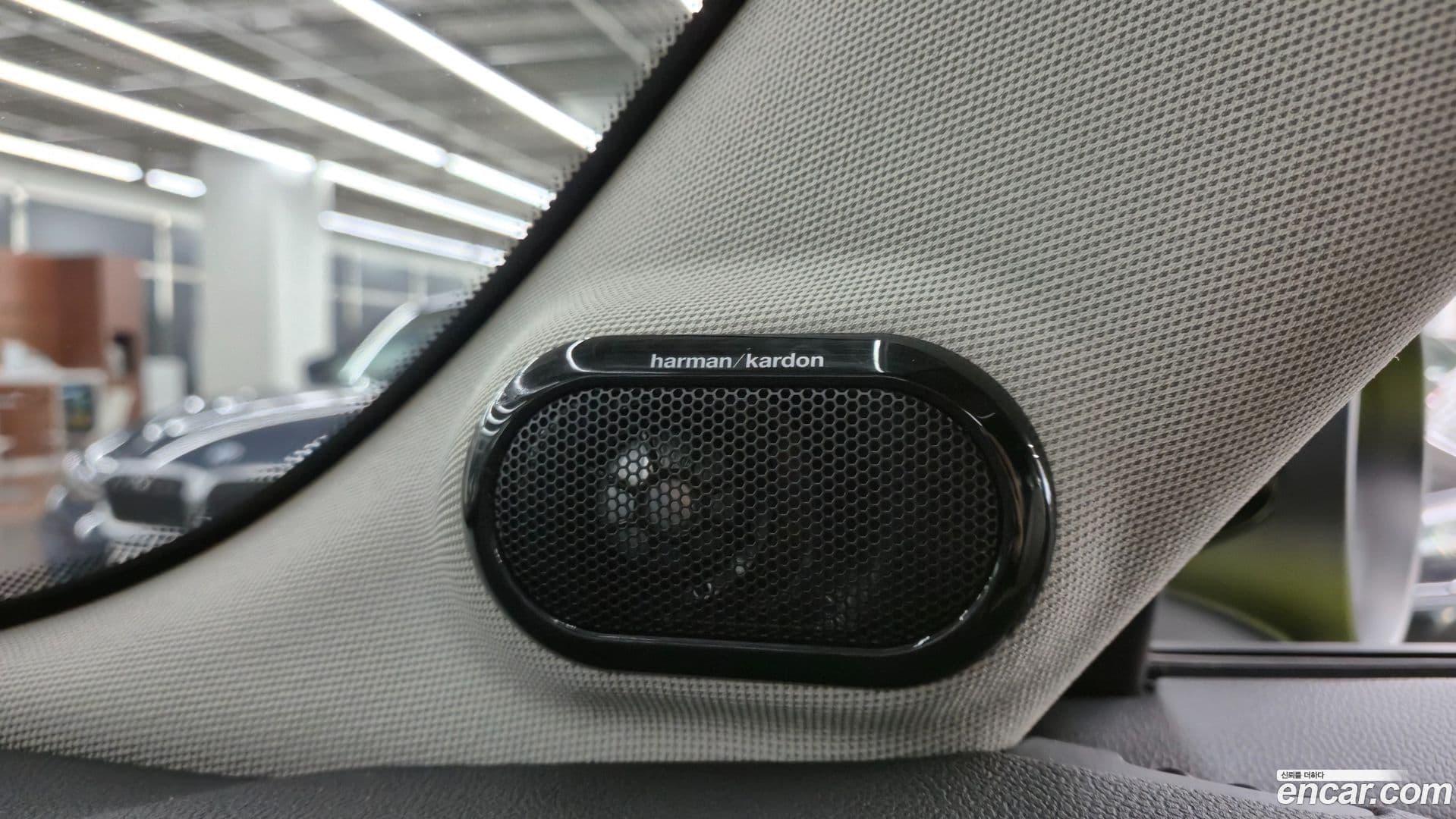 Main__Slider__Photo:Cooper Mini 2023.1-13