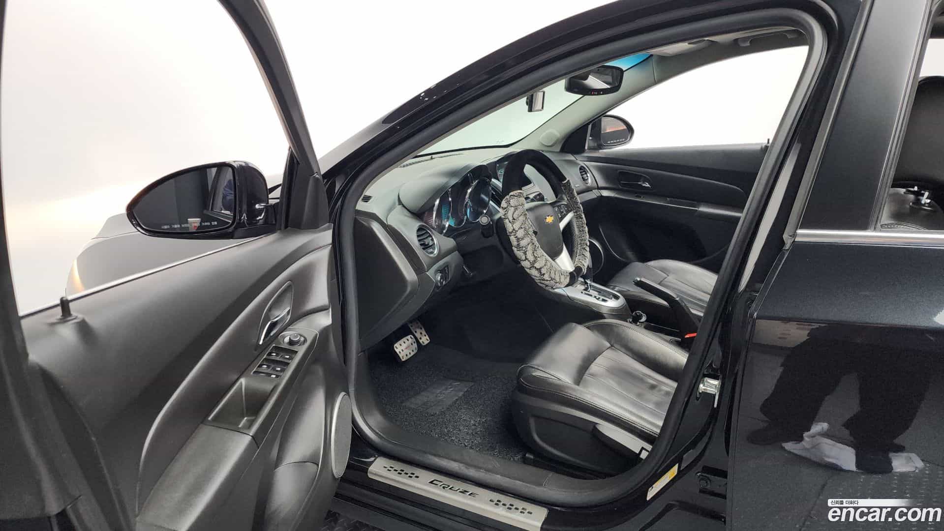 Cruze ChevroletGMDaewoo 2012.10-INNER-010