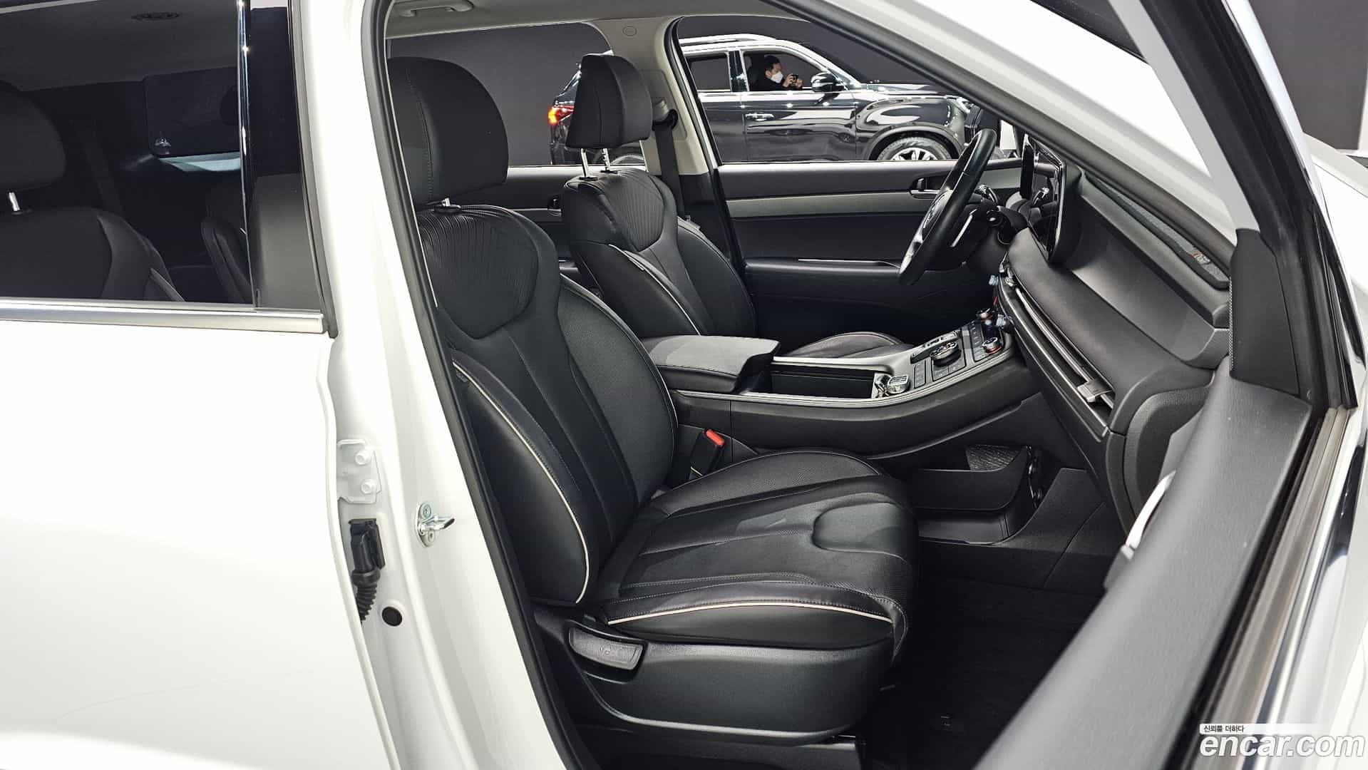 Palisade Hyundai 2023.0-INNER-010