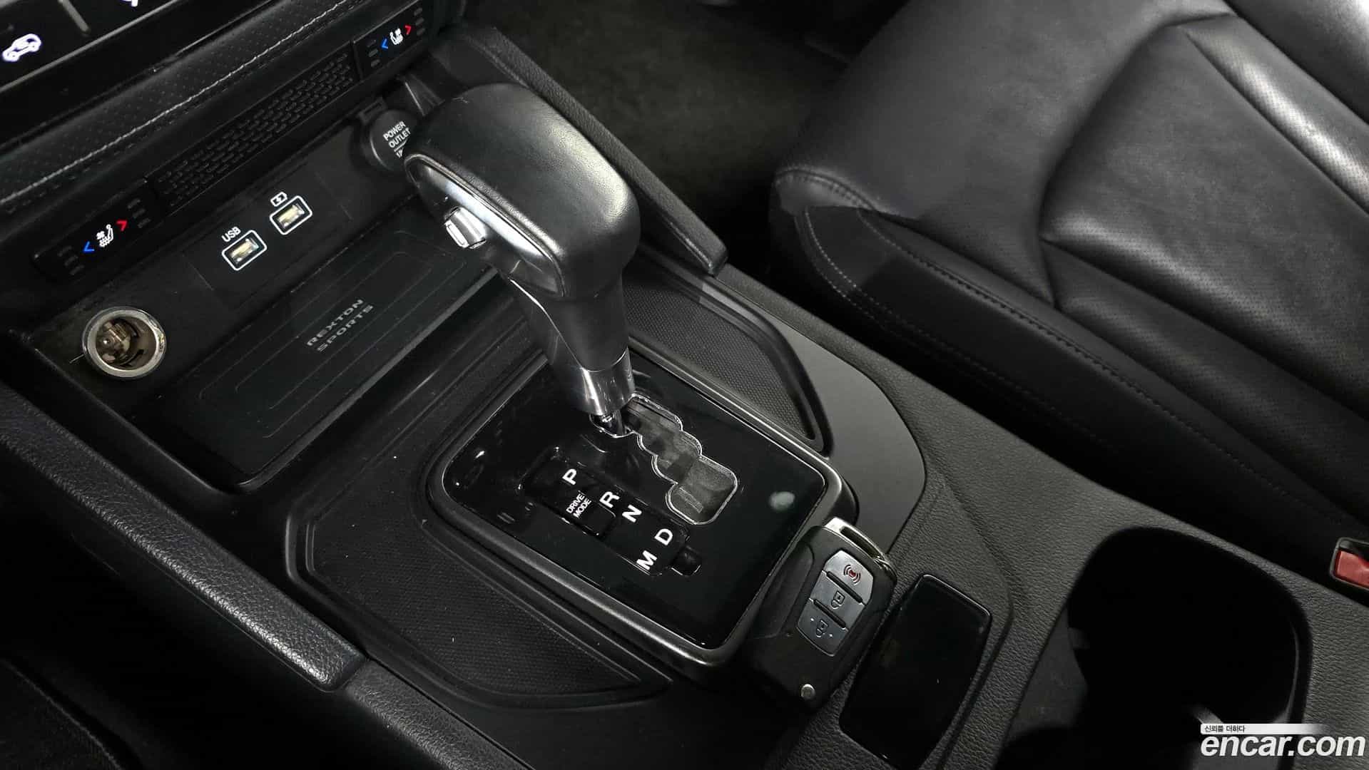 Rexton KG_Mobility_Ssangyong 2022.0-INNER-009