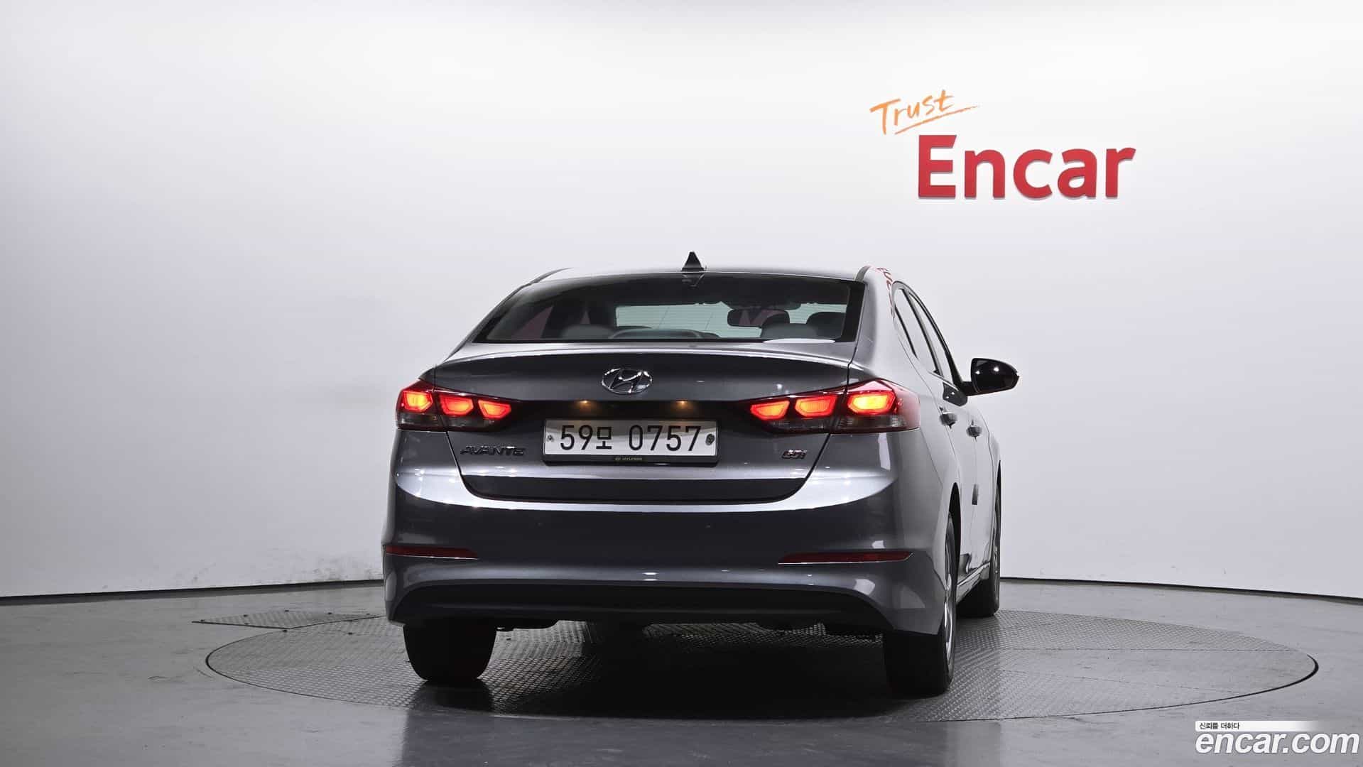 AVANTE Hyundai 2016.3-OUTER-004