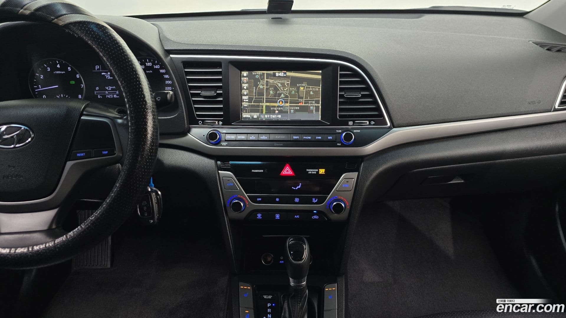 Main__Slider__Photo:AVANTE Hyundai 2016.3-14