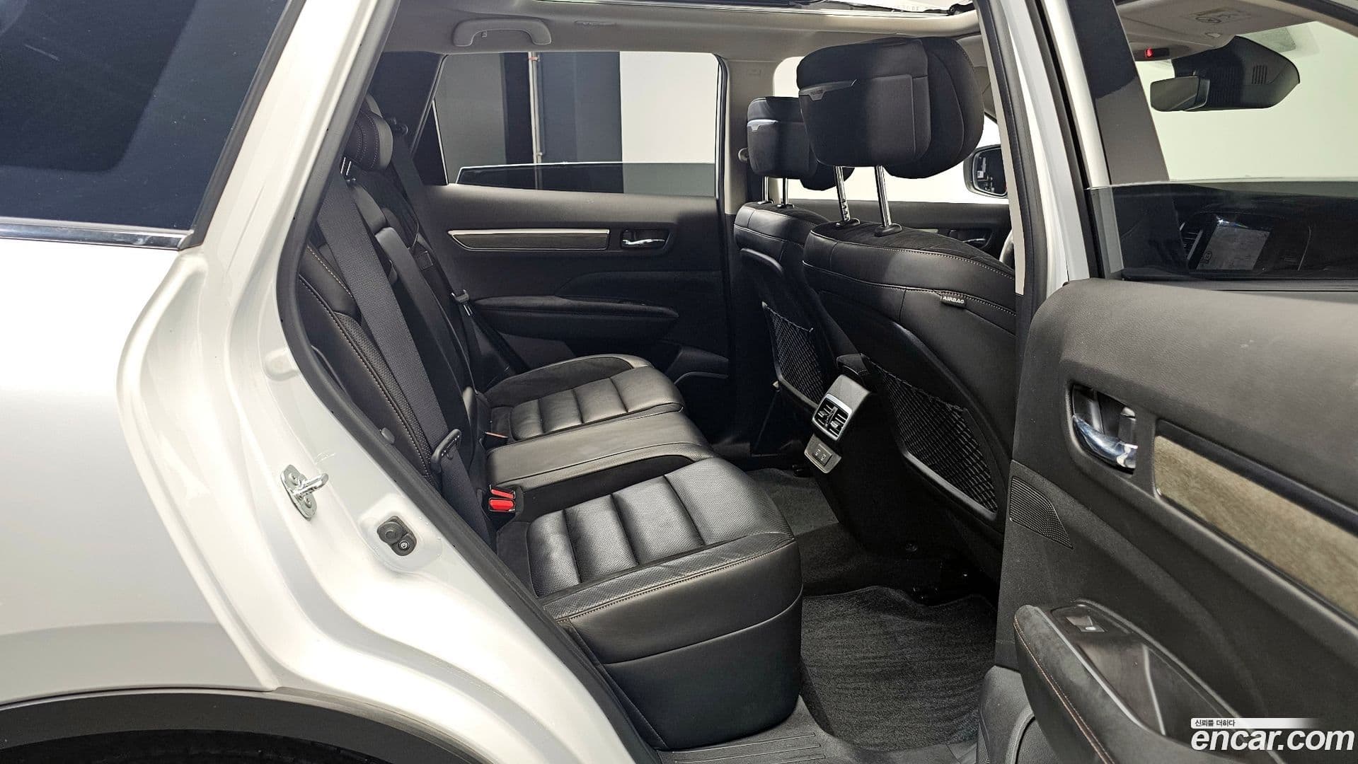 Main__Slider__Photo:QM6 Renault-KoreaSamsung 2023.2-12