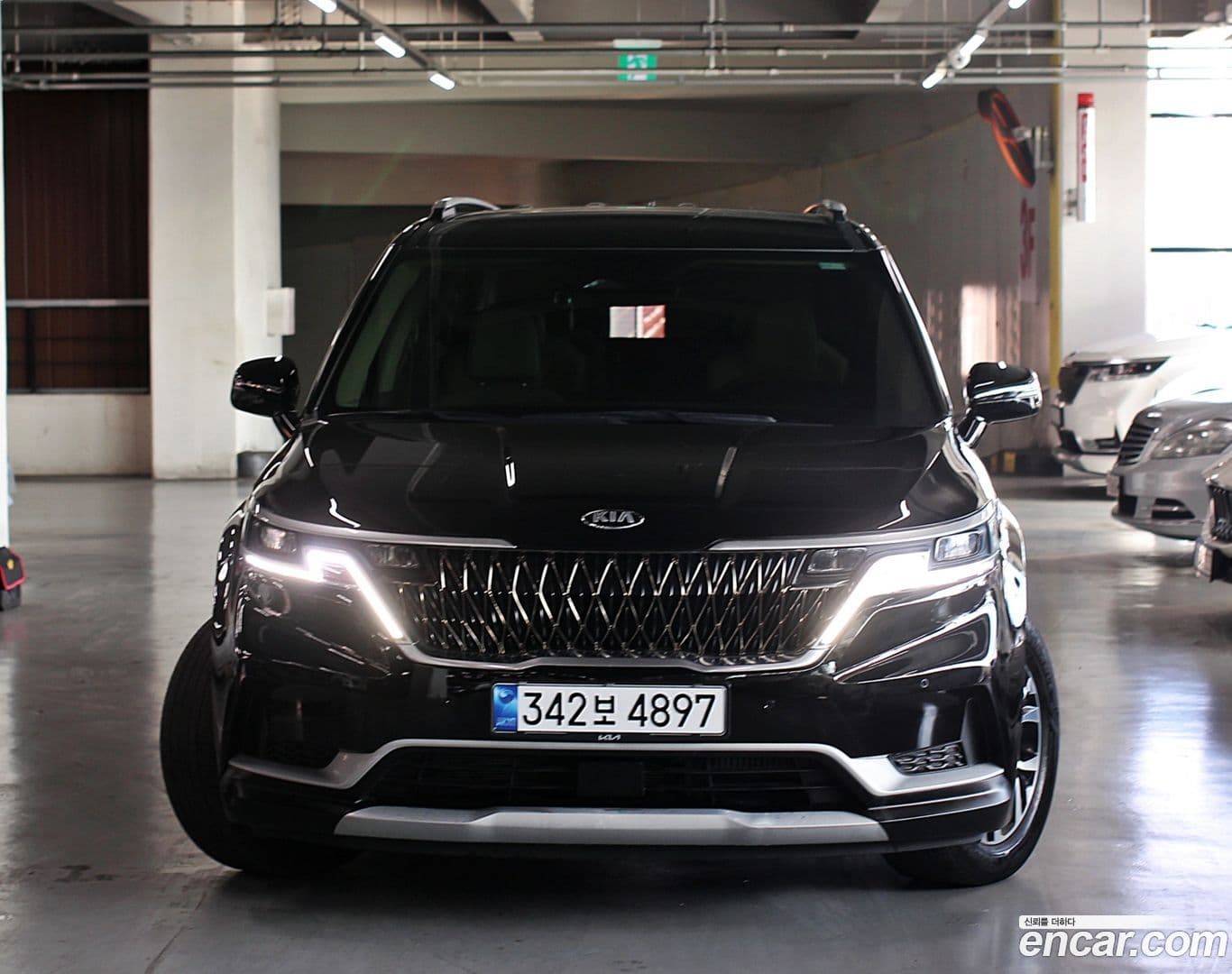 Main__Slider__Photo:Canival Kia 2020.11-2