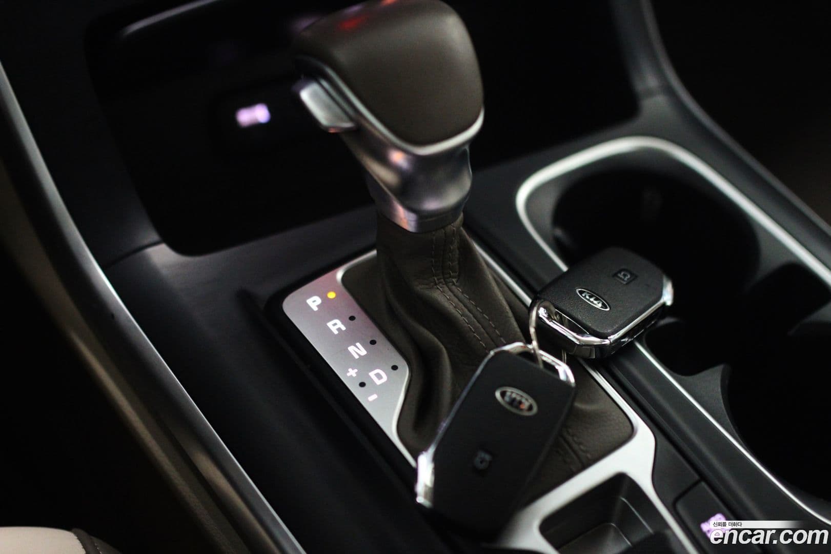 Main__Slider__Photo:Canival Kia 2020.11-8