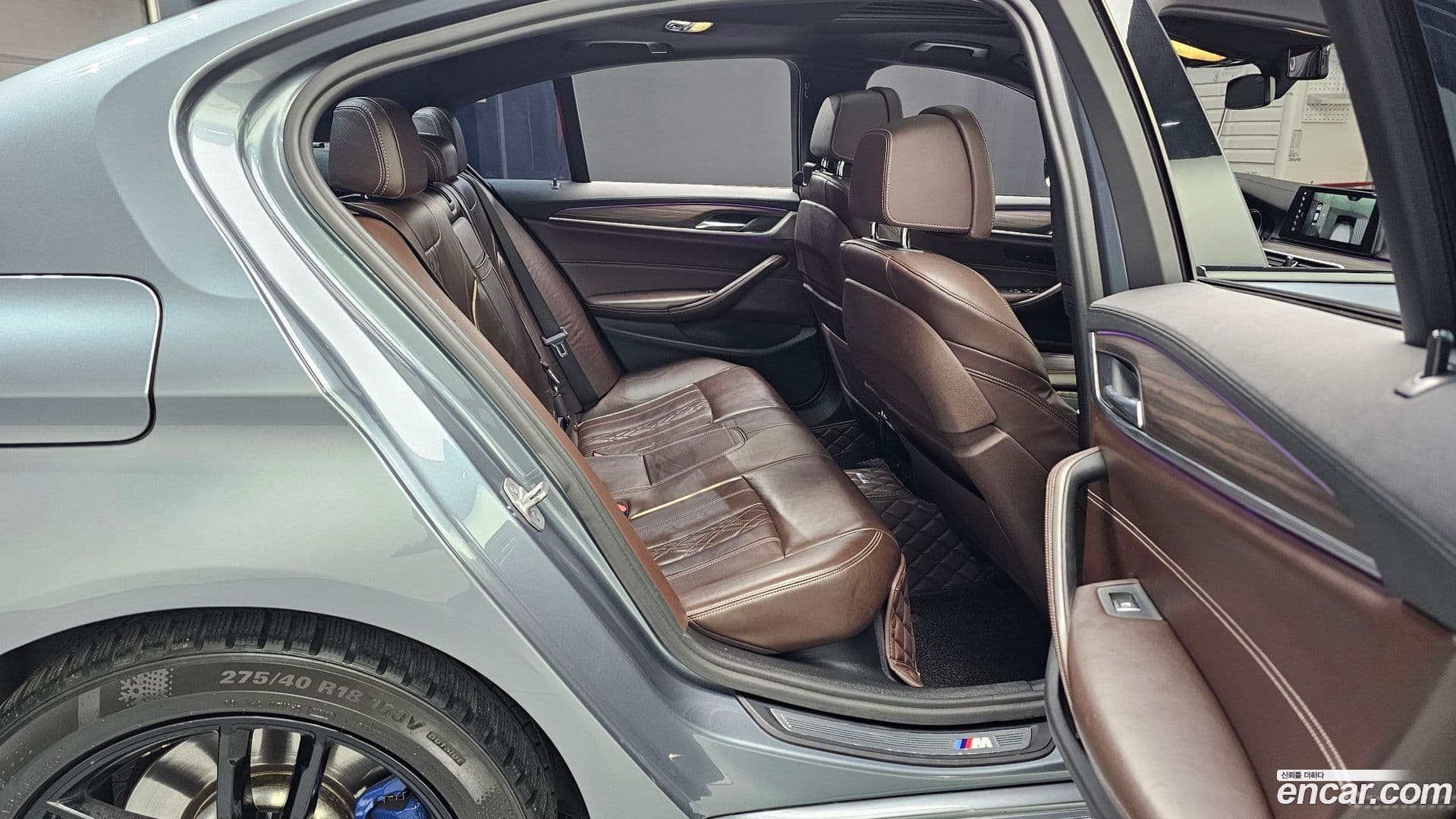 Main__Slider__Photo:5-Series BMW 2017.5-11