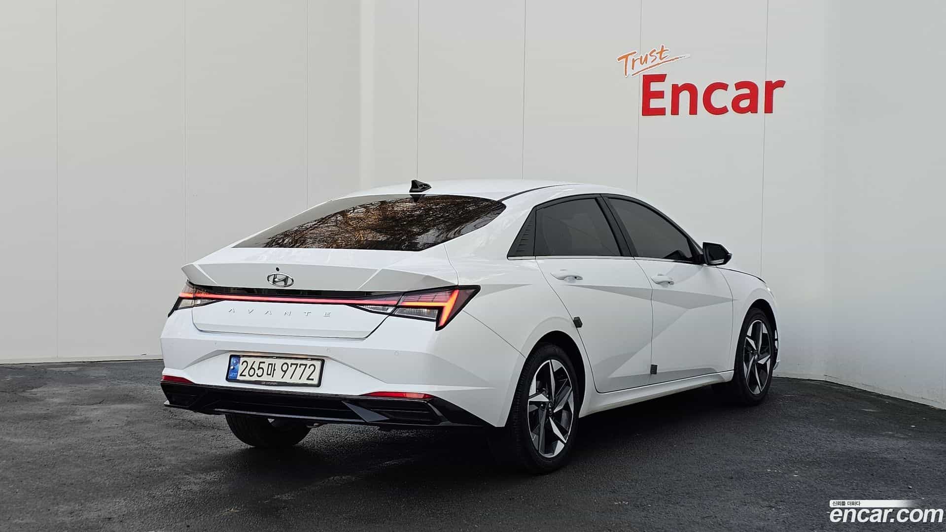 AVANTE Hyundai 2020.8-OUTER-002