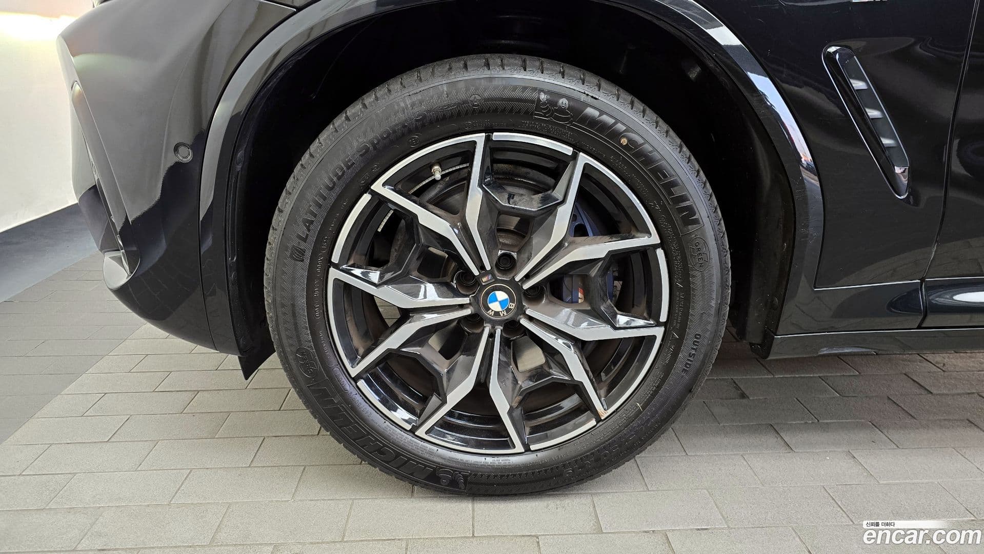 Main__Slider__Photo:X3 BMW 2023.0-4