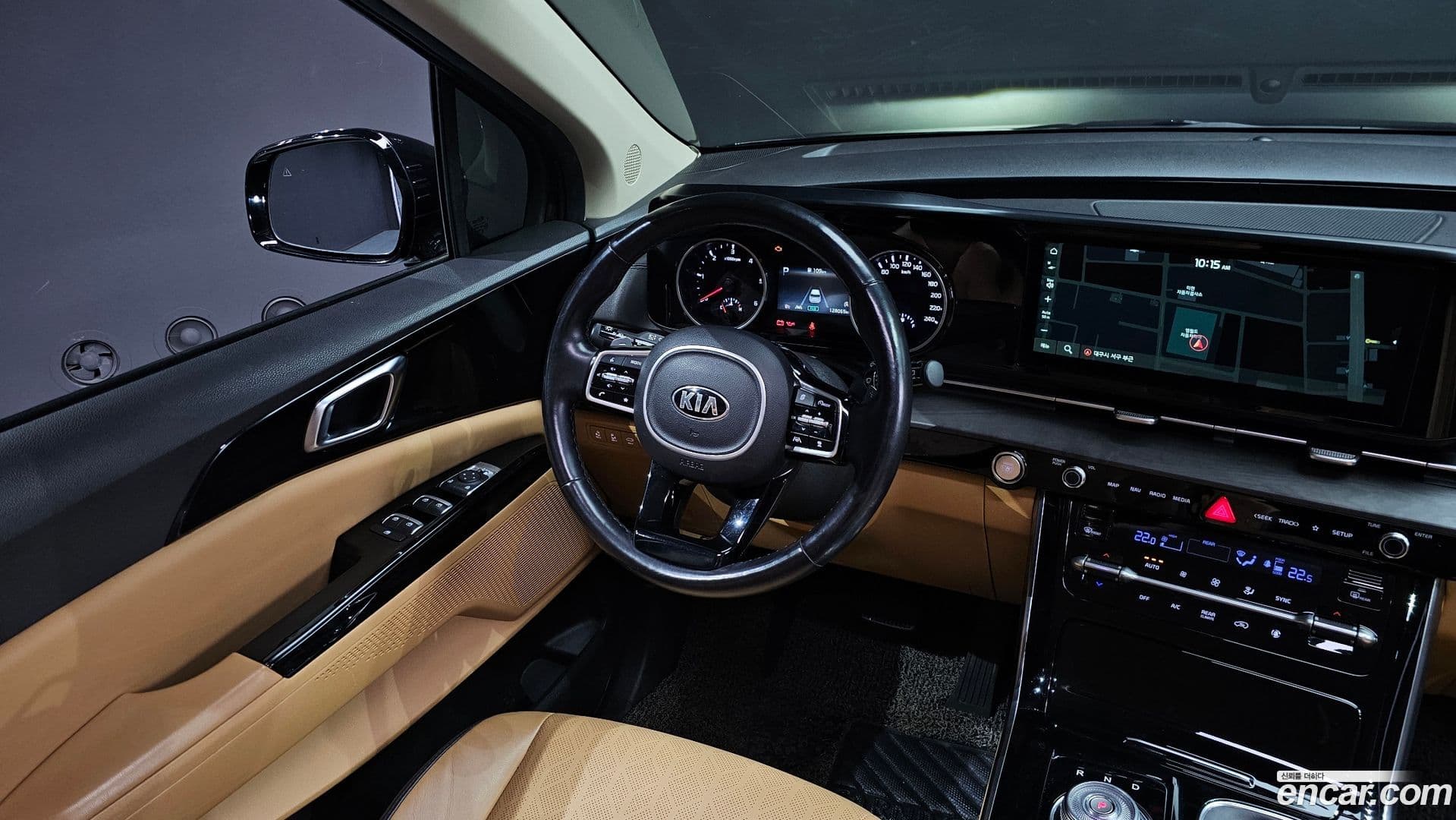 Main__Slider__Photo:Canival Kia 2021.0-12