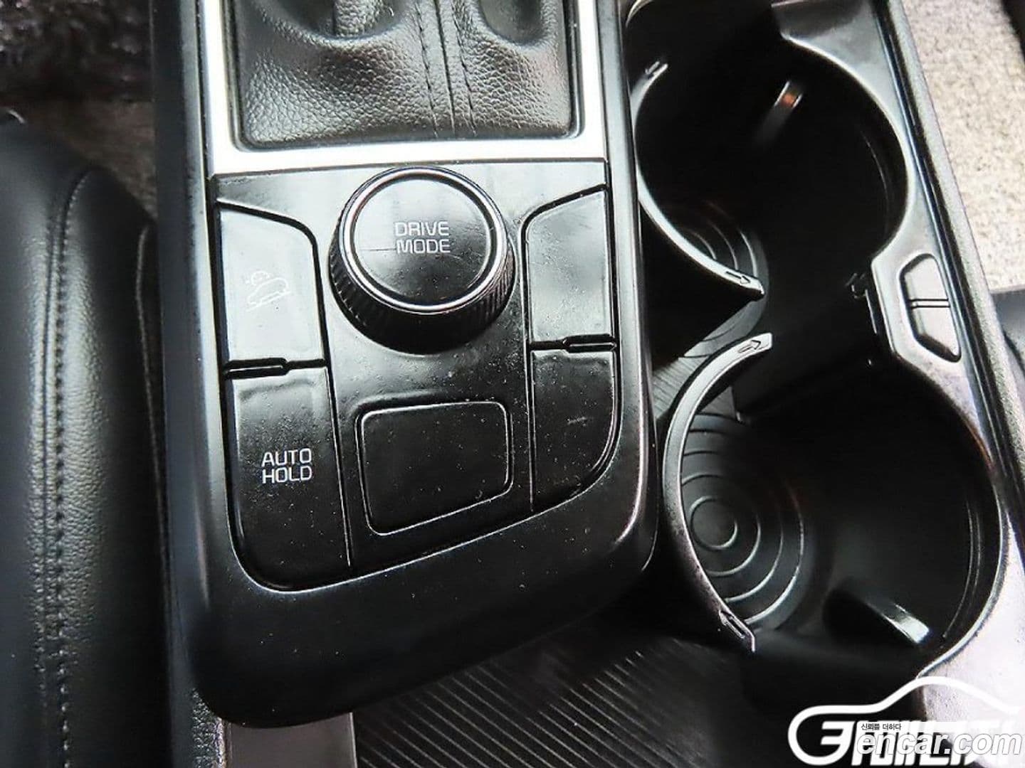 Main__Slider__Photo:Sportage Kia 2023.5-6