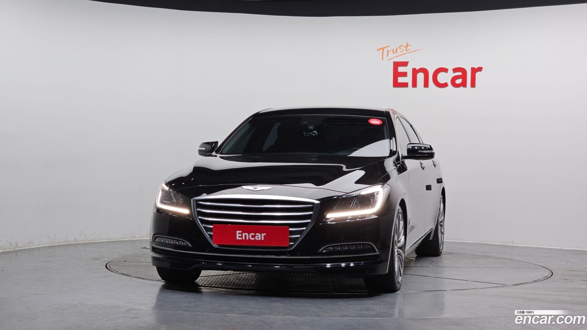 Main__Slider__Photo:Genesis Hyundai 2016.1-2