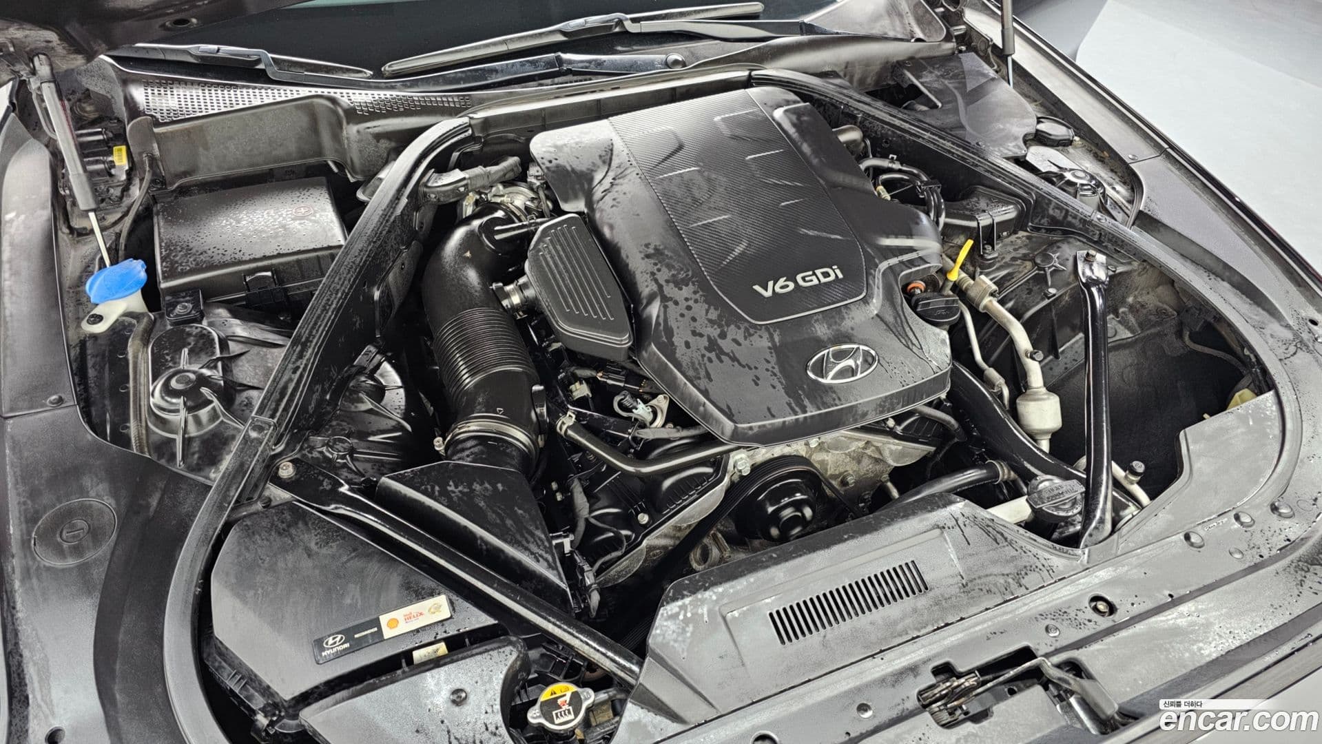 Main__Slider__Photo:Genesis Hyundai 2016.1-5