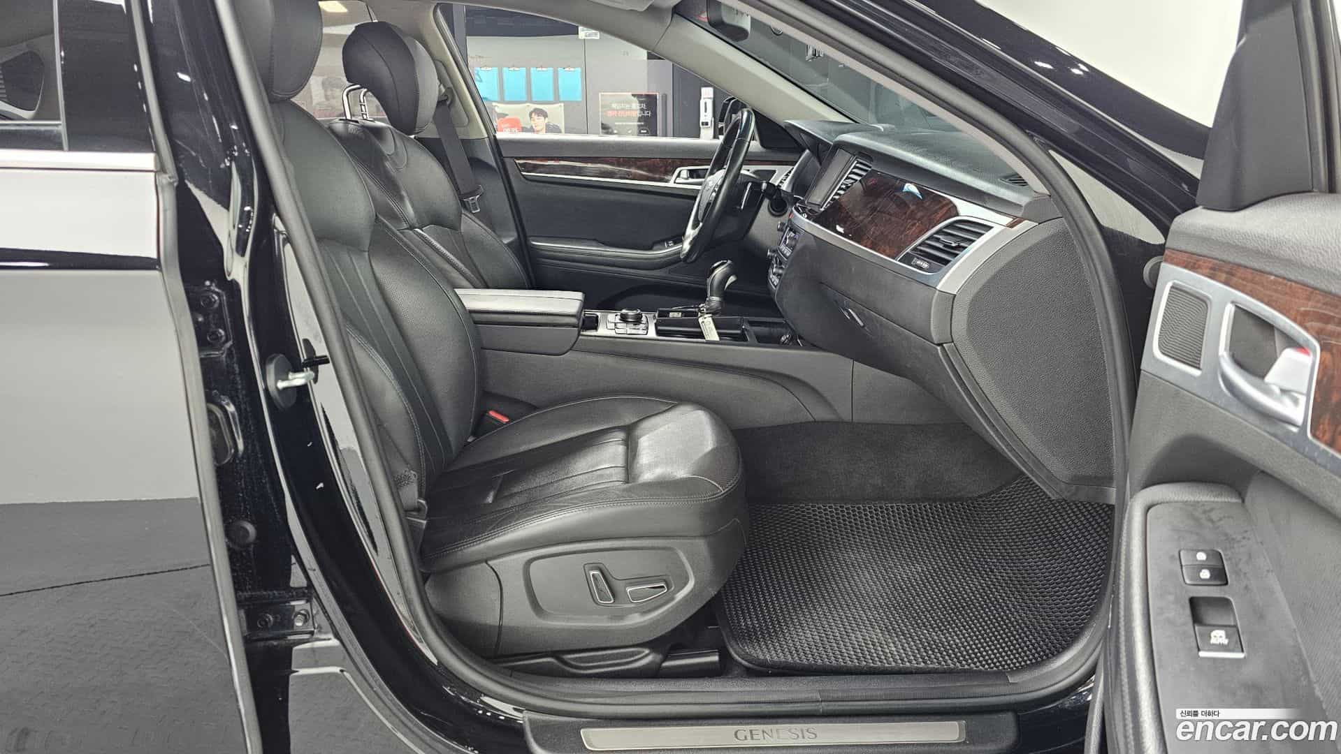 Genesis Hyundai 2016.1-OPTION-015