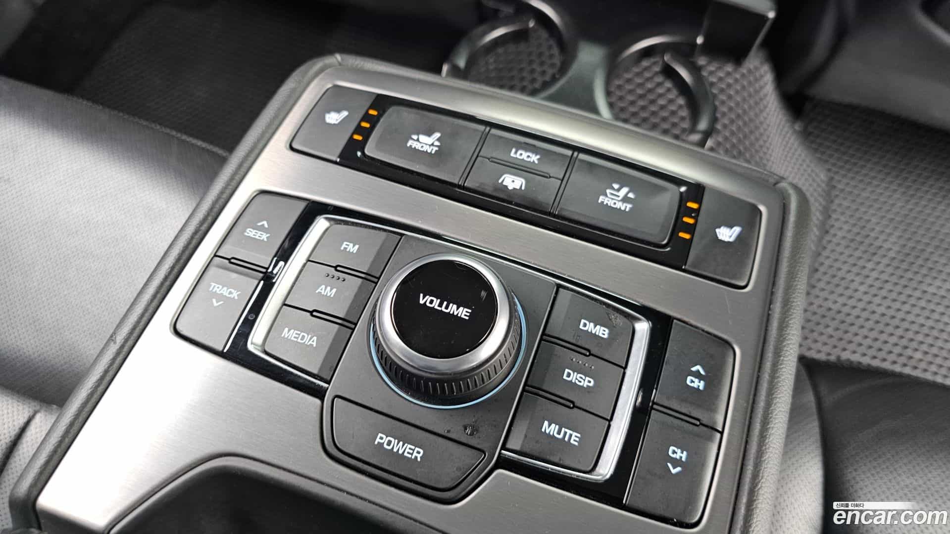 Genesis Hyundai 2016.1-OPTION-023