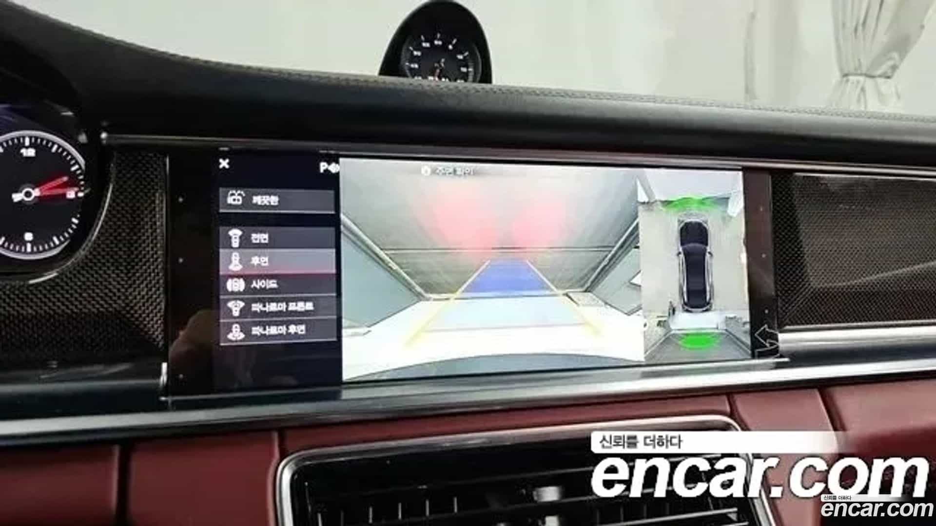 Panamera Porsche 2018.4-OPTION-019