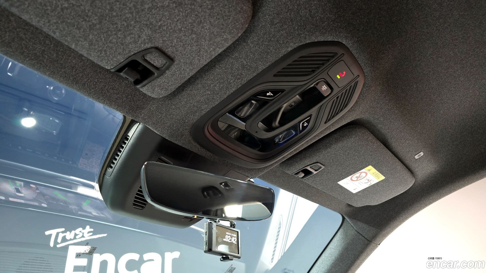 Main__Slider__Photo:Grand Koleos Renault-KoreaSamsung 2025.10-18