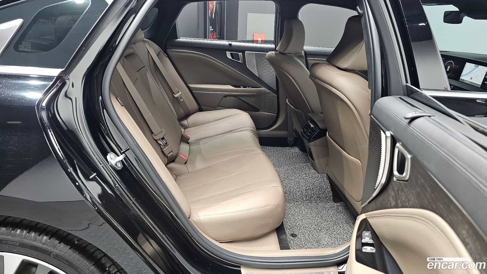 K8 Kia 2023.9-OPTION-016