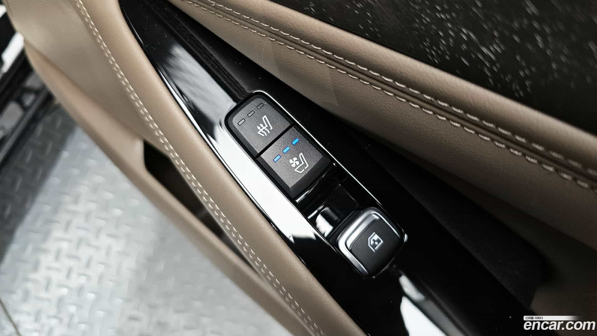 K8 Kia 2023.9-OPTION-021