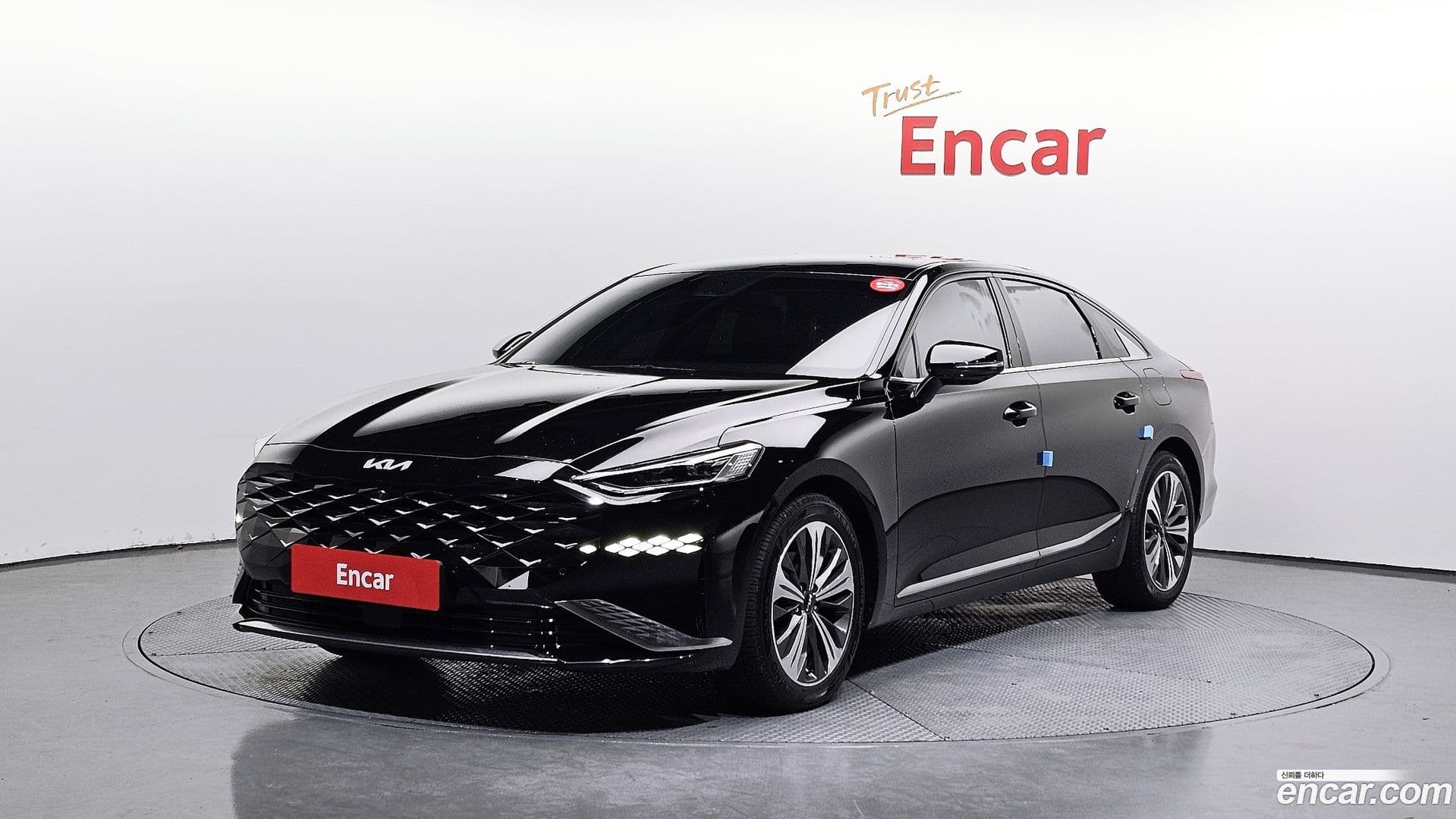 Main__Slider__Photo:K8 Kia 2021.4-0