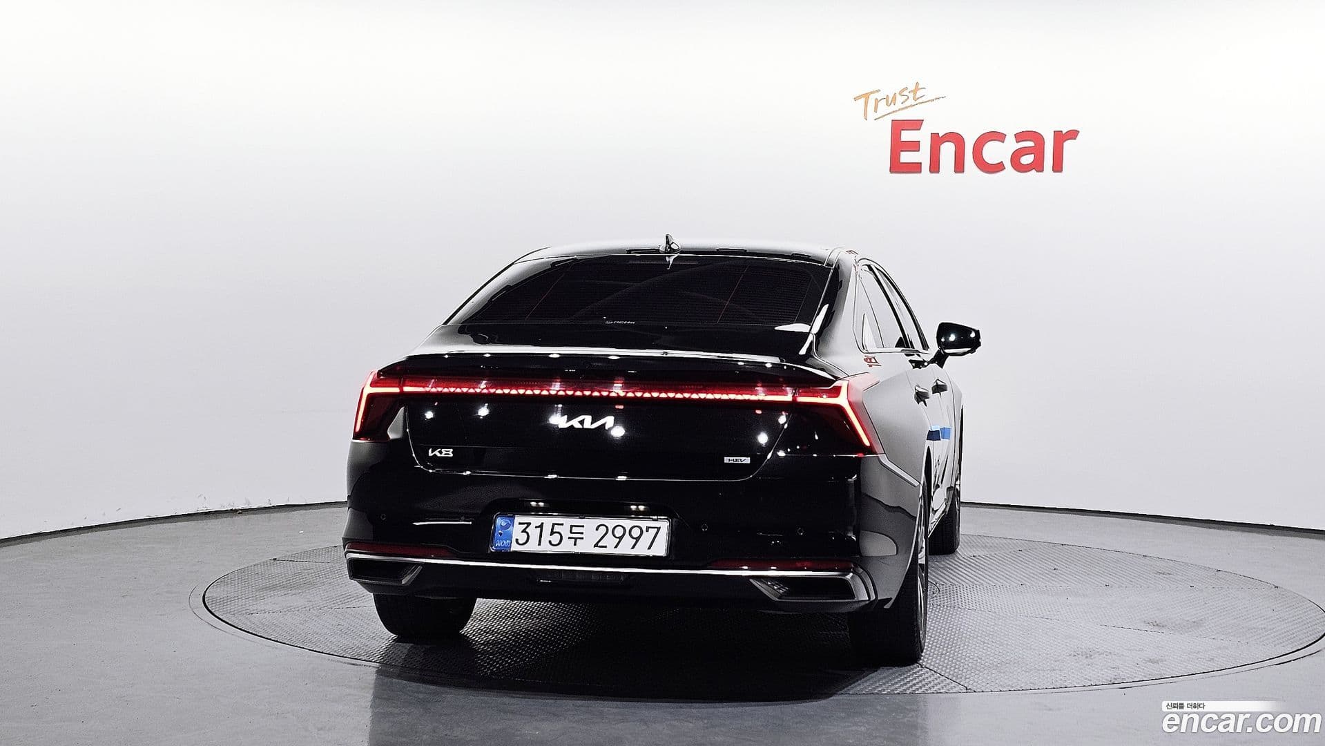 Main__Slider__Photo:K8 Kia 2021.4-3