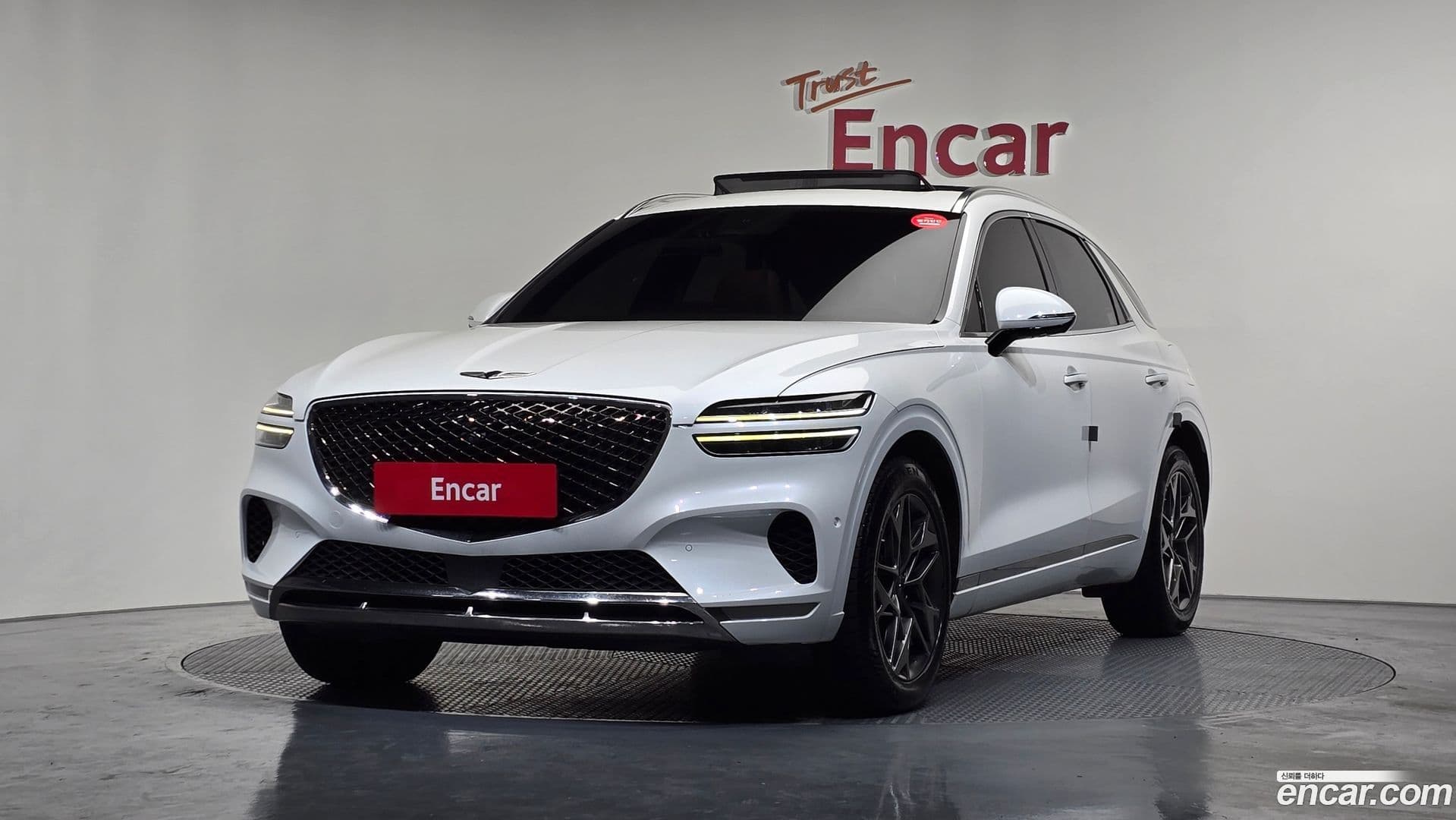 Main__Slider__Photo:GV70 Genesis 2022.3-0