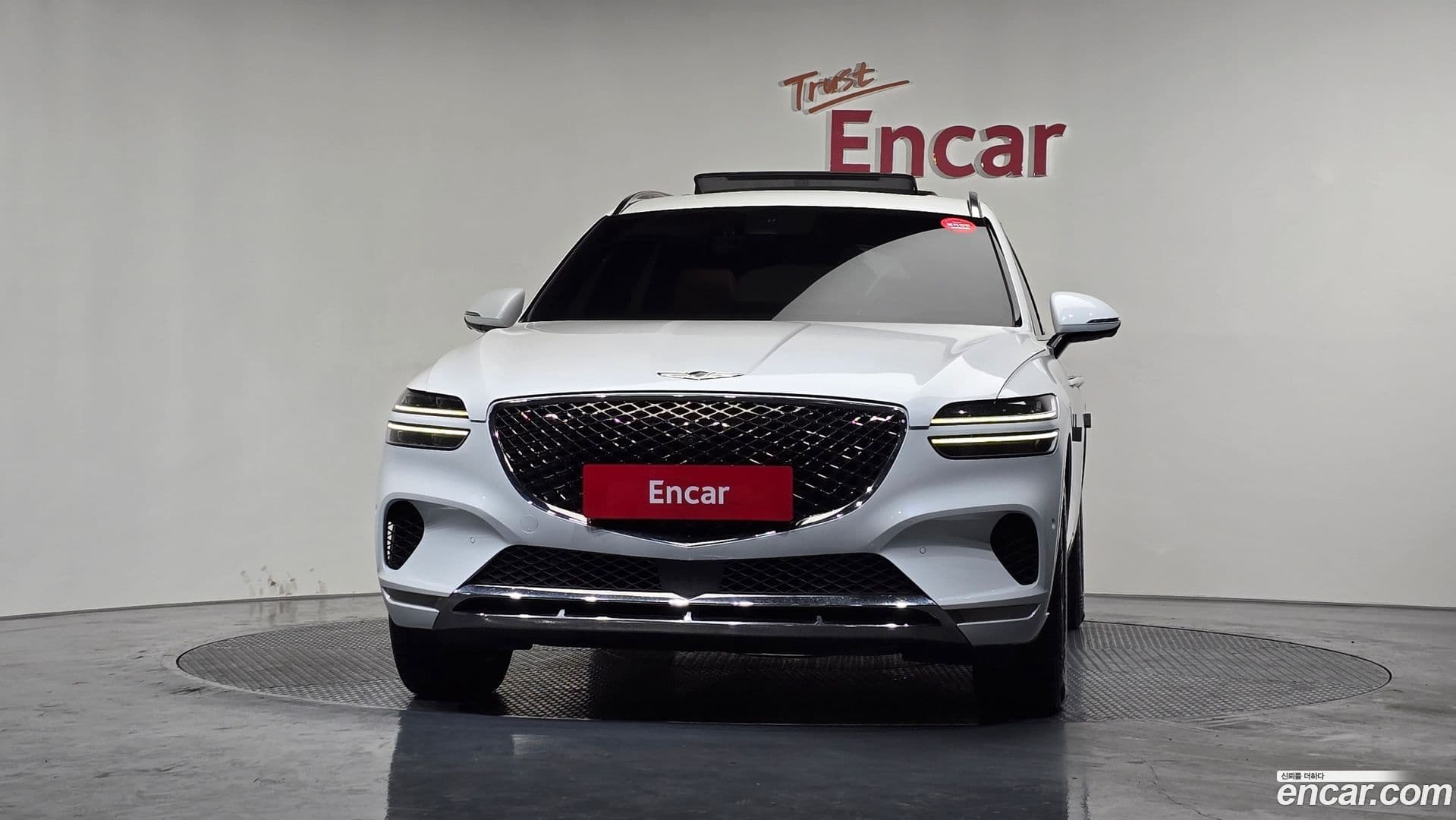 Main__Slider__Photo:GV70 Genesis 2022.3-2