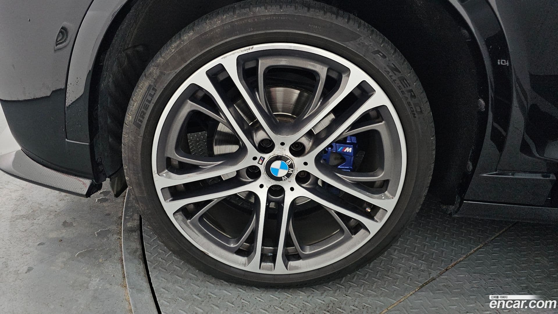 Main__Slider__Photo:X4 BMW 2017.1-4
